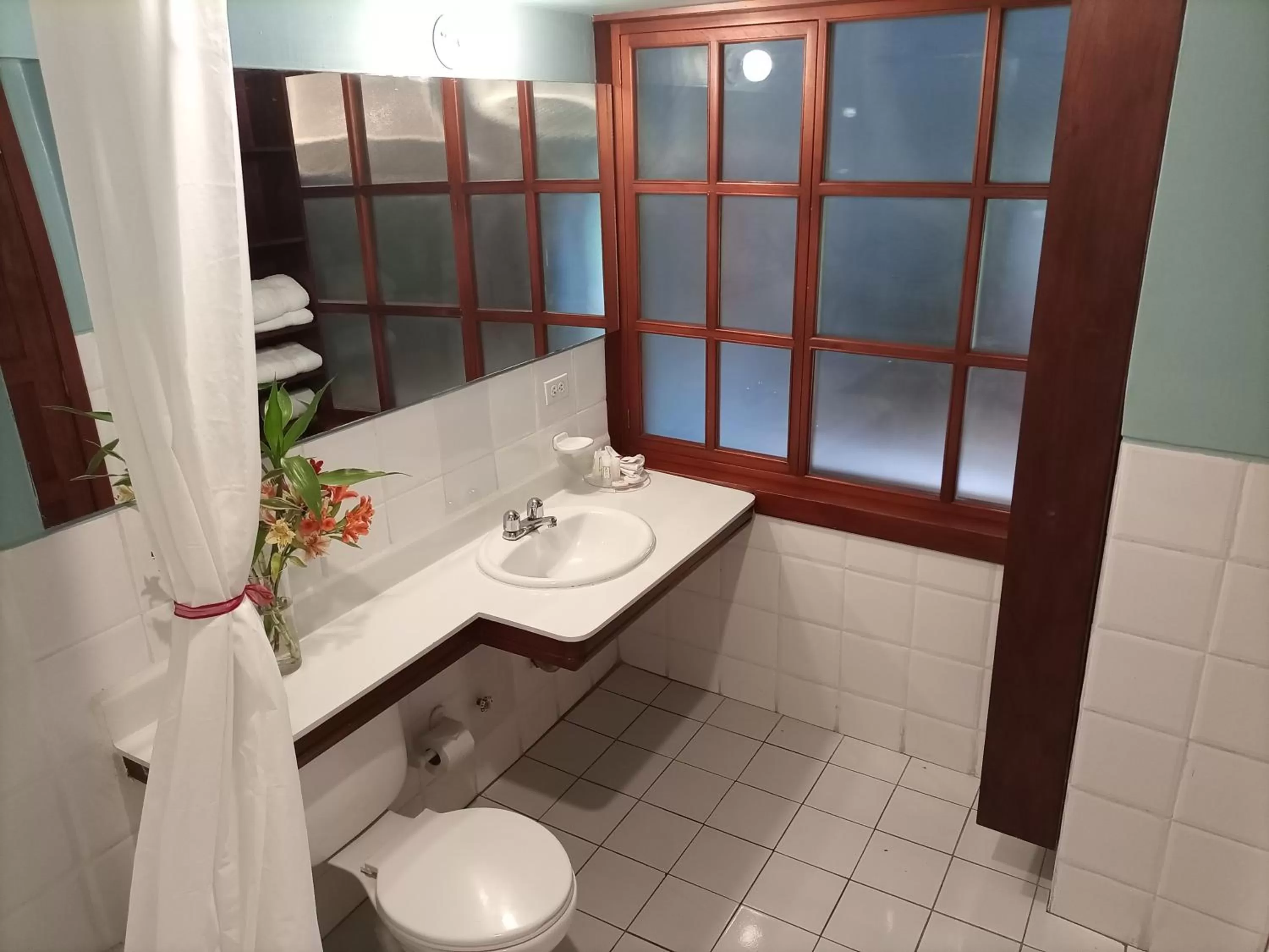 Bathroom in Hotel Victoria