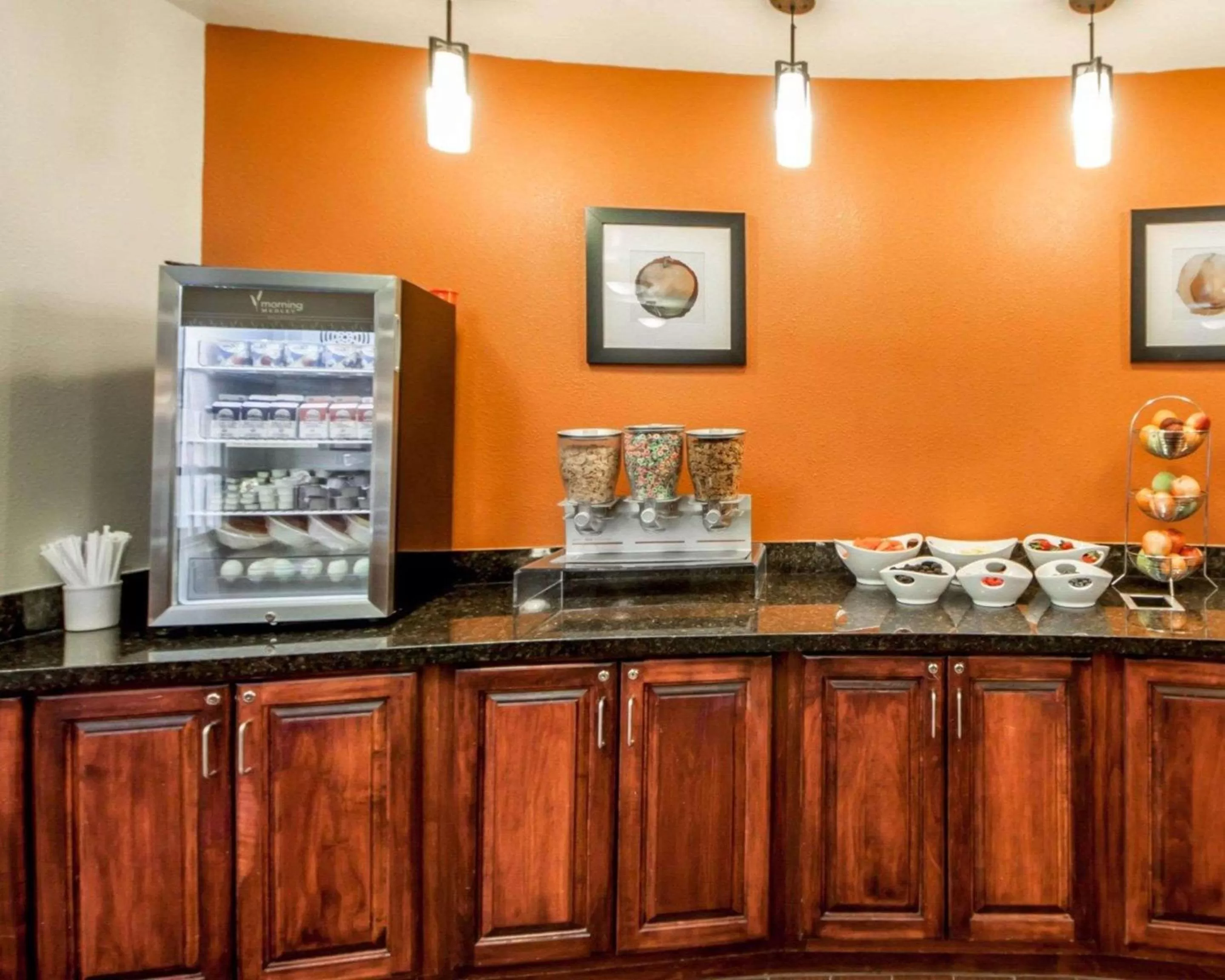 Restaurant/places to eat in Sleep Inn & Suites Lawton Near Fort Sill