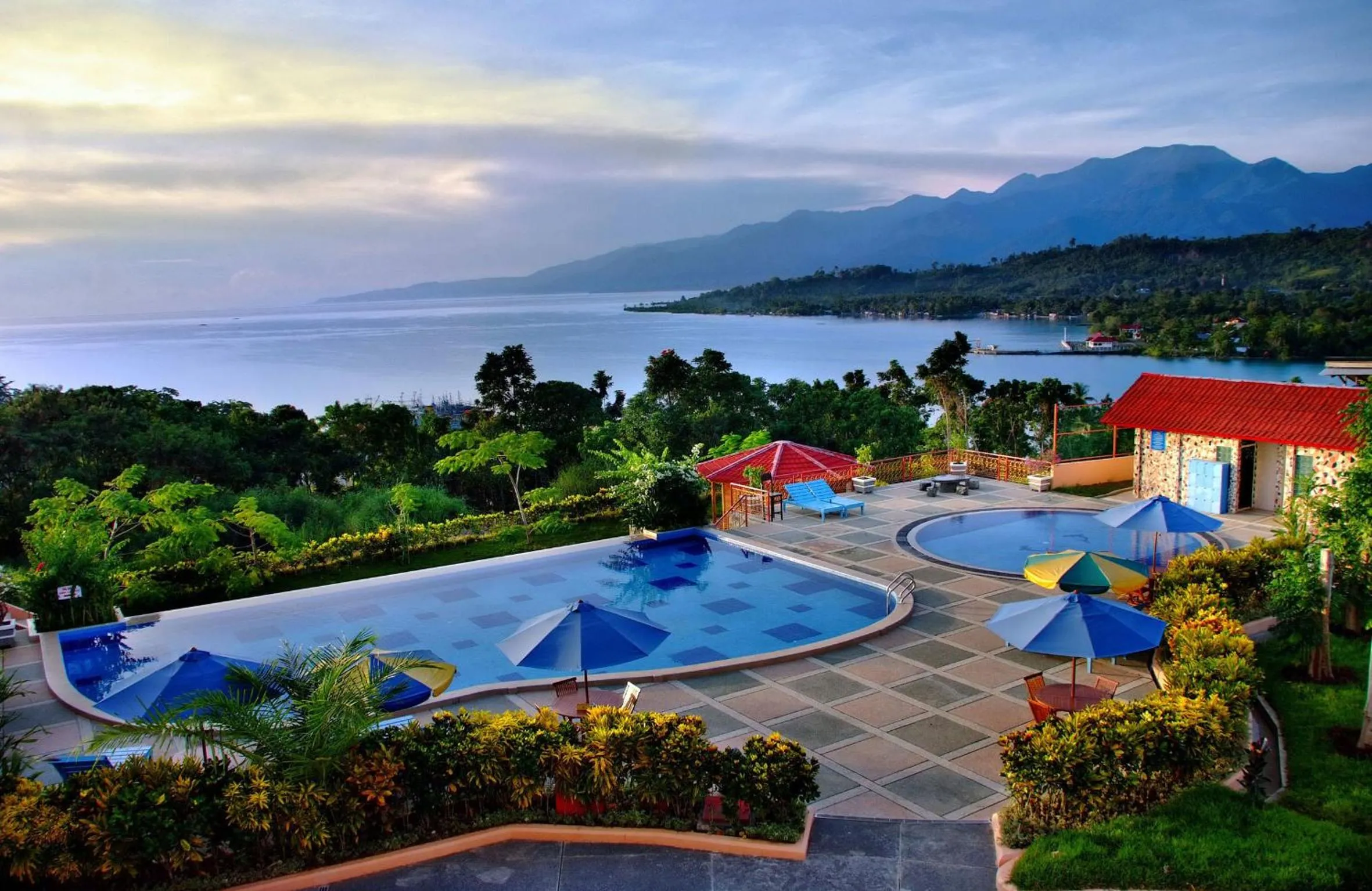 Swimming pool in Aston Niu Manokwari Hotel & Conference Center