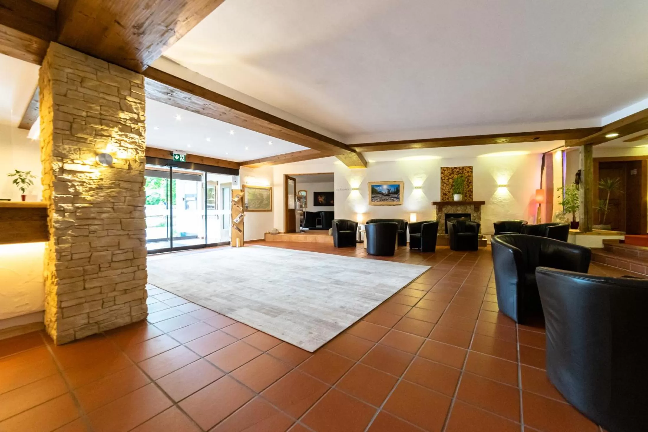 Lobby or reception in Parkhotel Sonnenhof