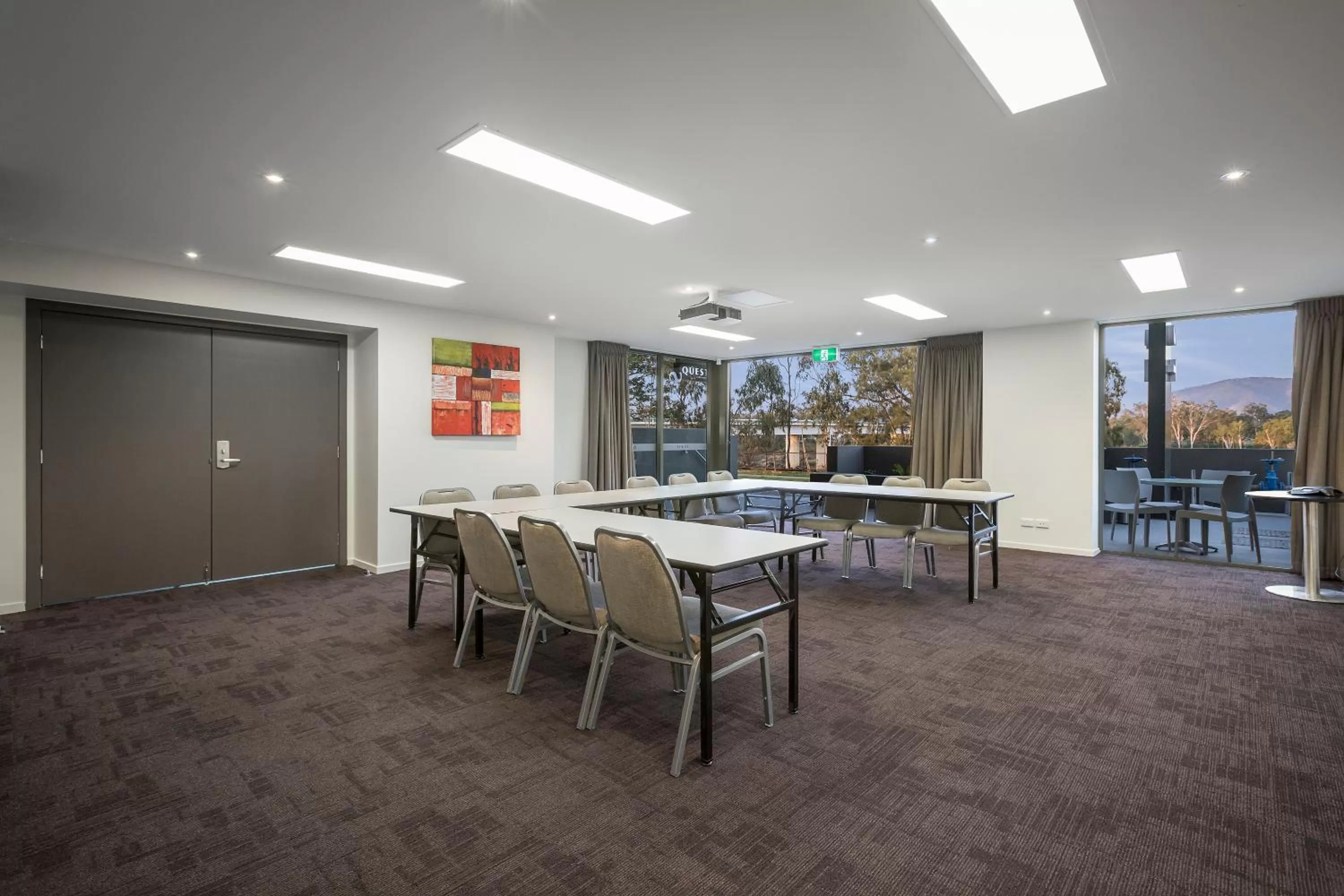 Business facilities in Quest Rockhampton