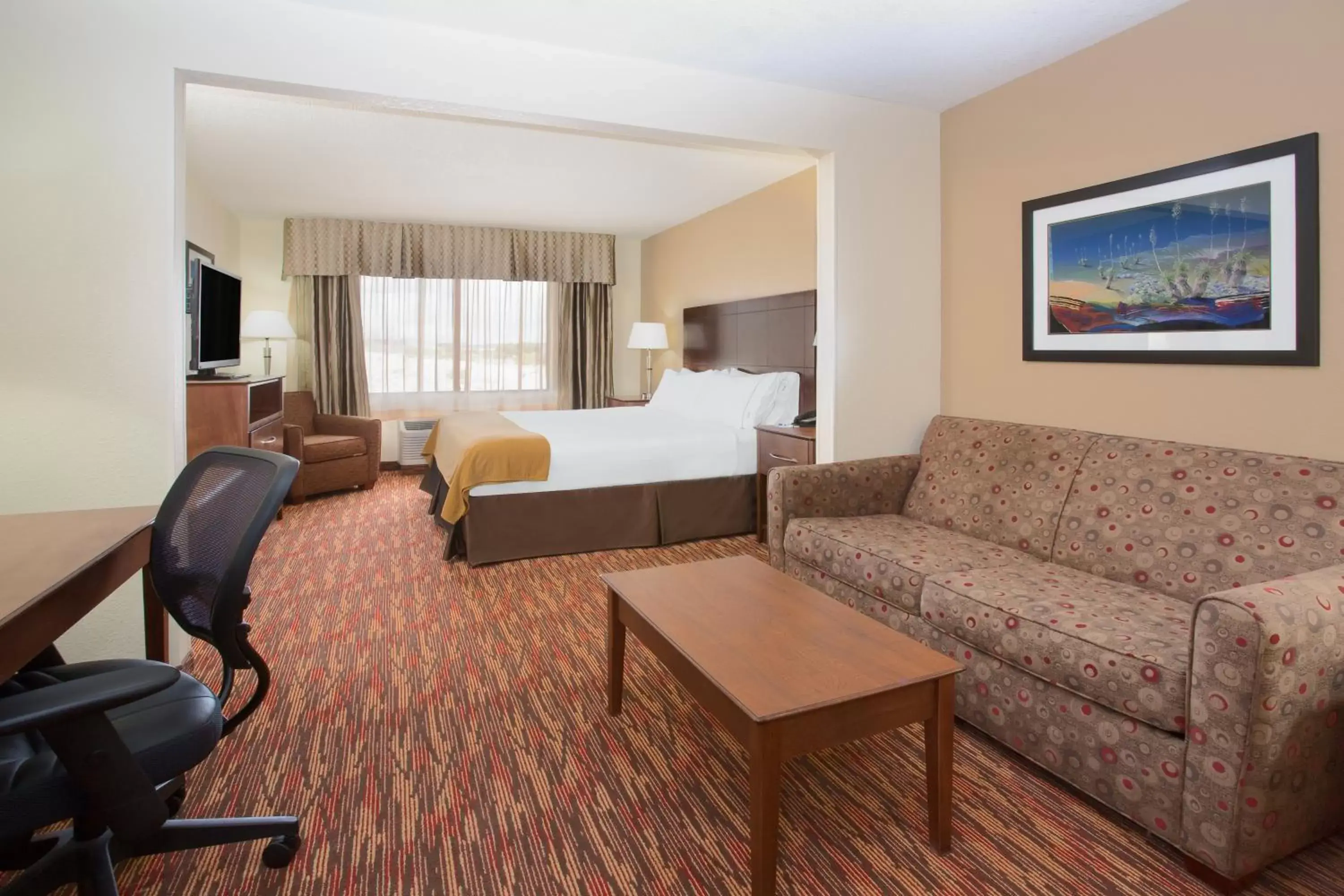 Executive King Suite in Holiday Inn Express & Suites Truth Or Consequences by IHG Executive King Suite in Holiday Inn Express & Suites Truth Or Consequences by IHG