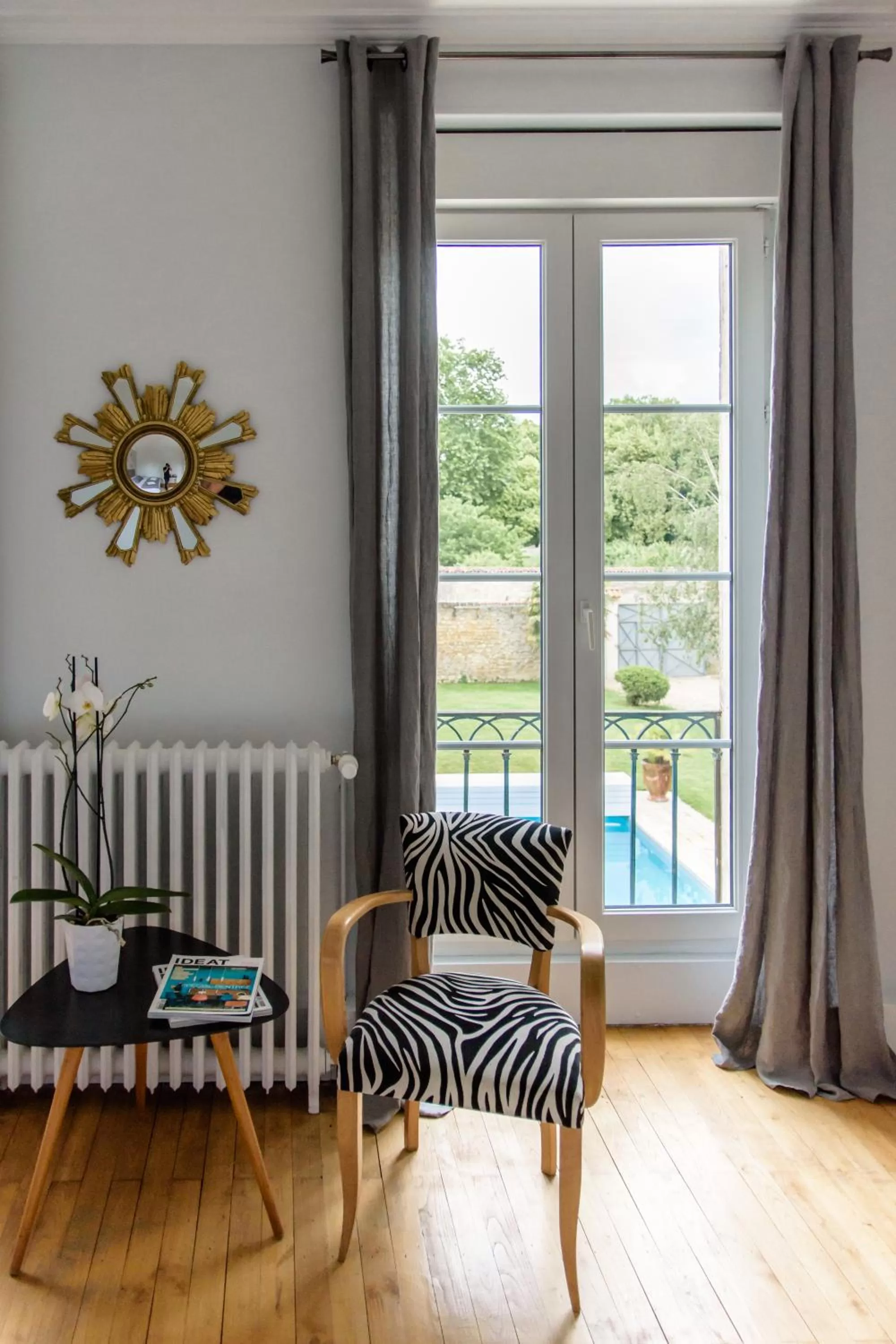 Photo of the whole room in L'esprit du 8