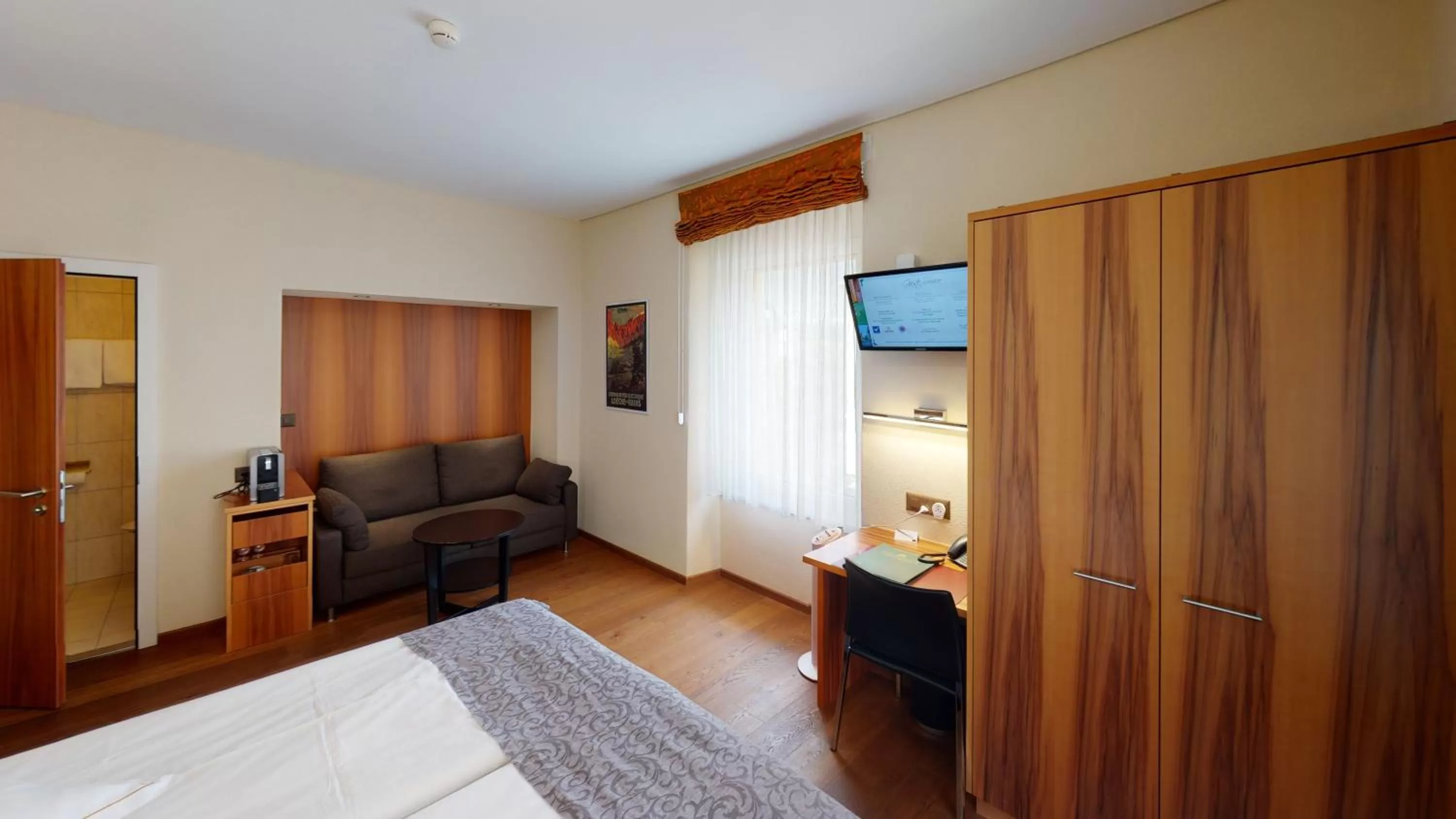 Bed in Hotel Ambassador