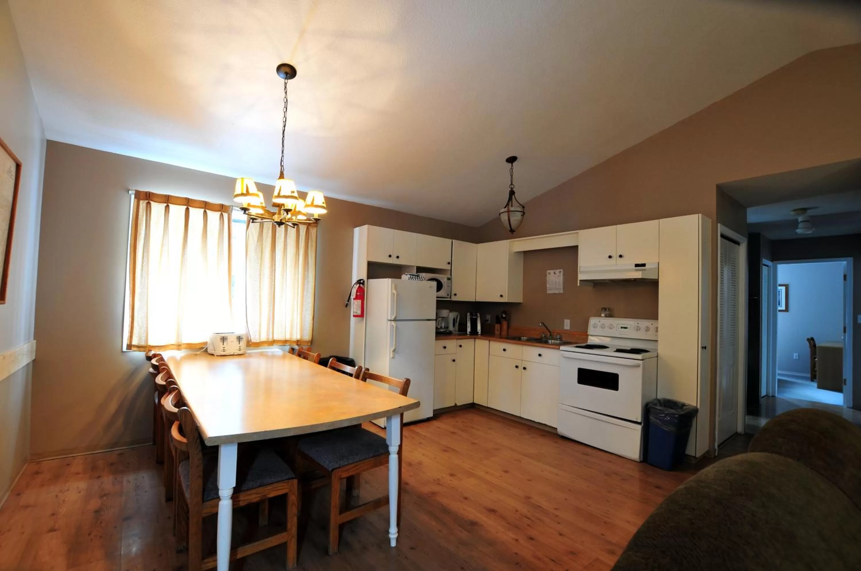 Dining area in Manning Park Resort