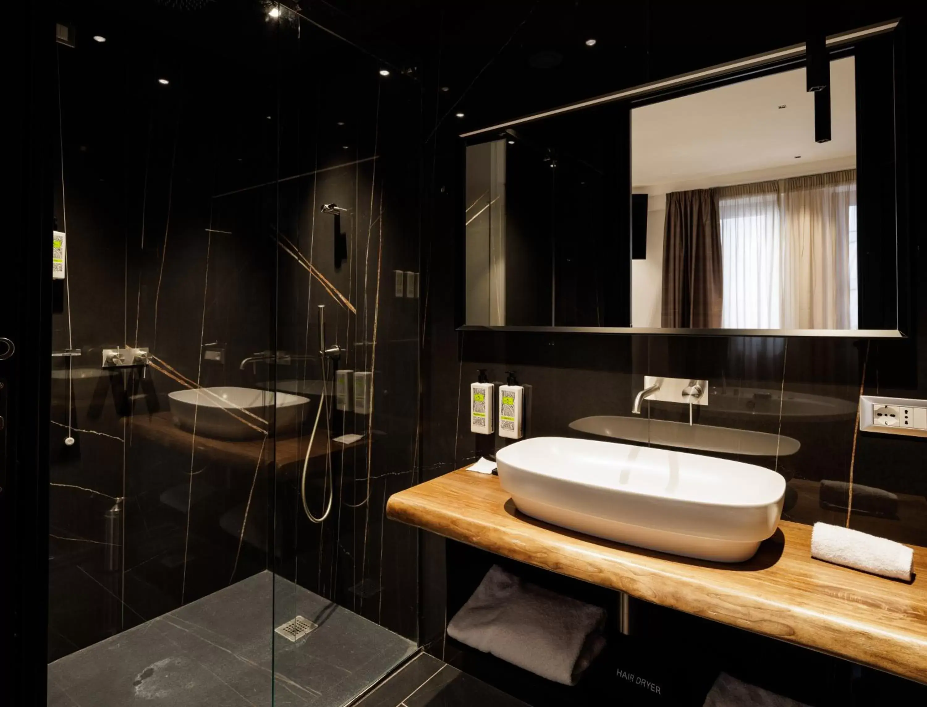 Junior Suite in The Corner Duomo Hotel Junior Suite in The Corner Duomo Hotel