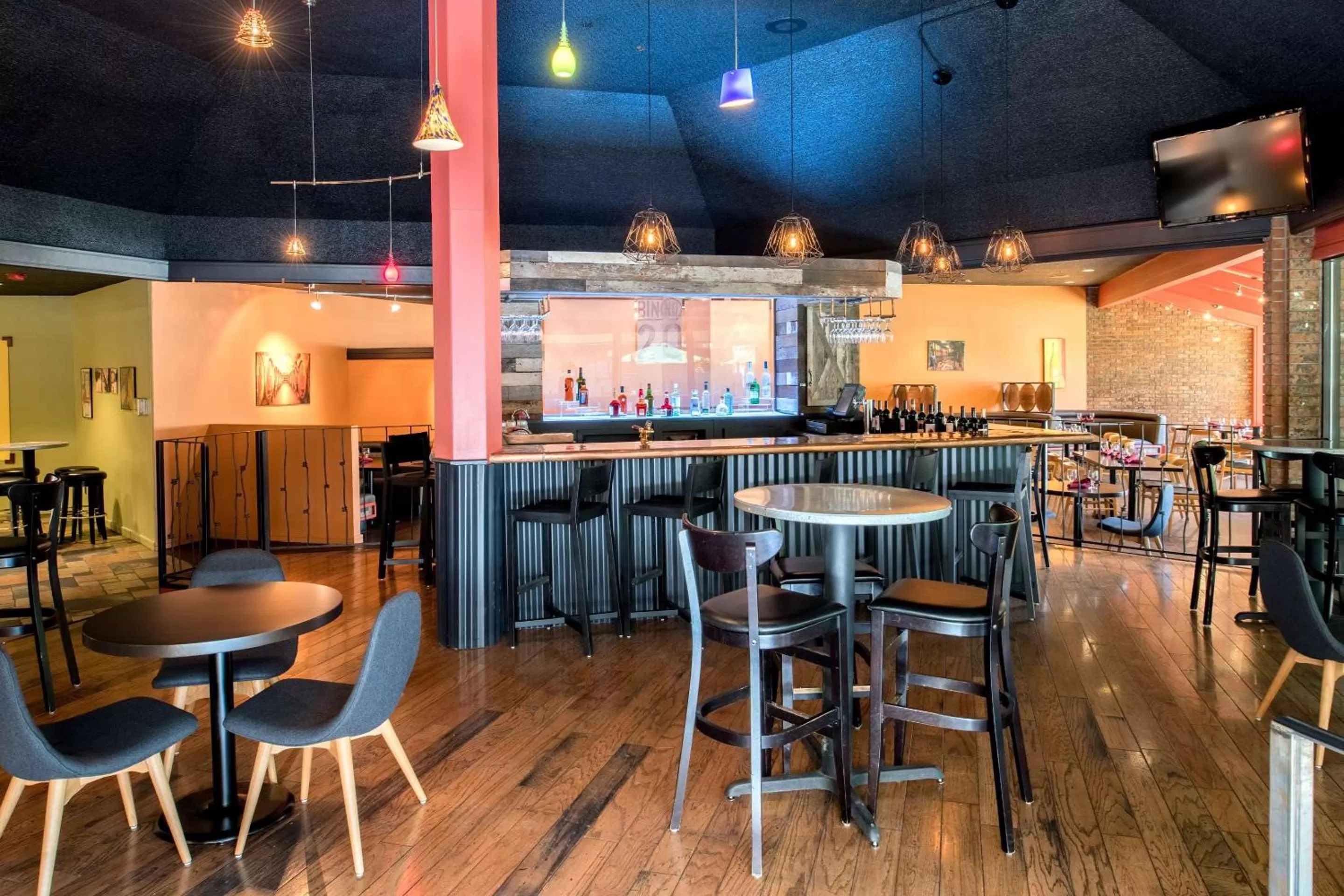 Restaurant/places to eat in Red Lion Hotel Pasco Airport & Conference Center