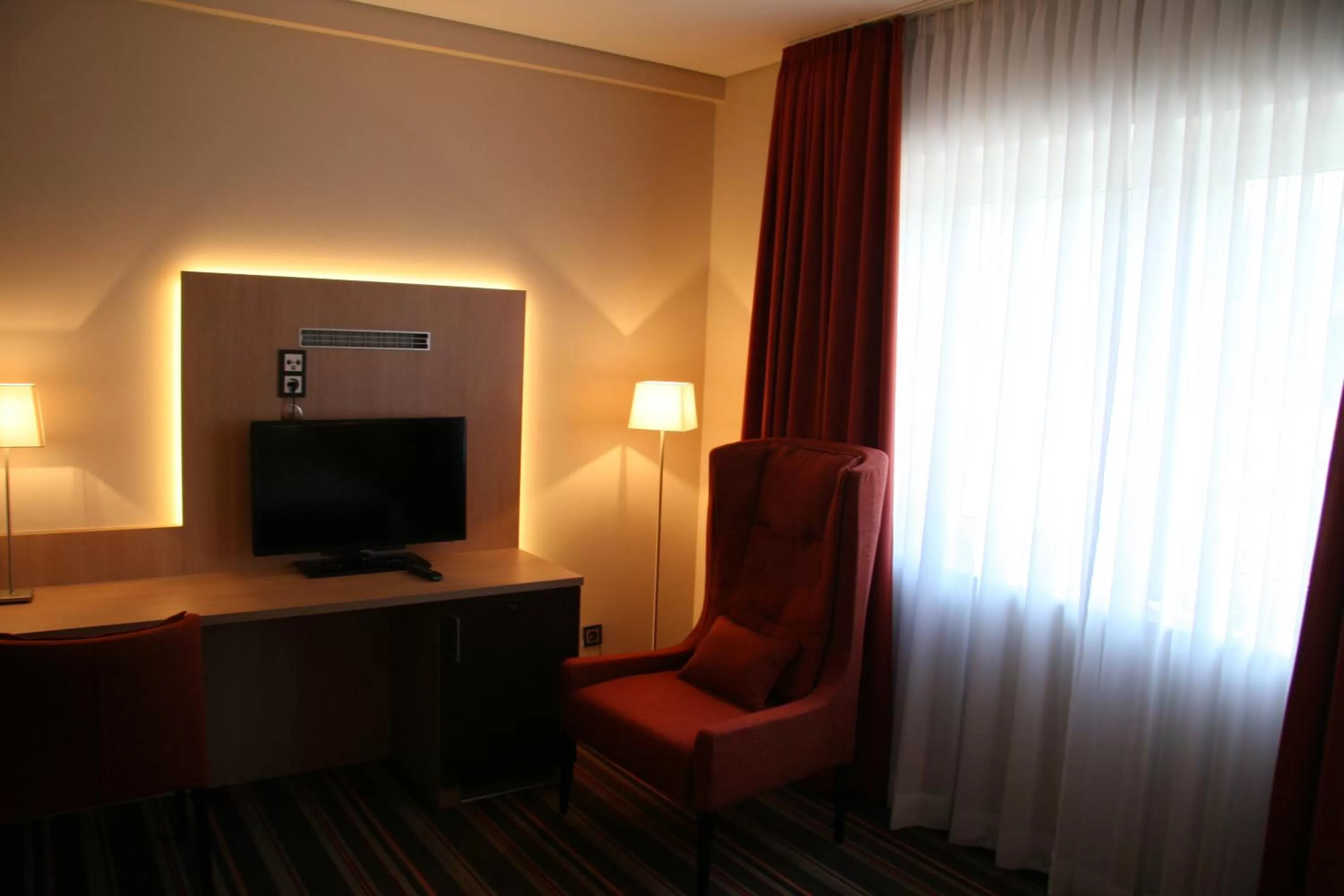 TV and multimedia in Hotel Fortune