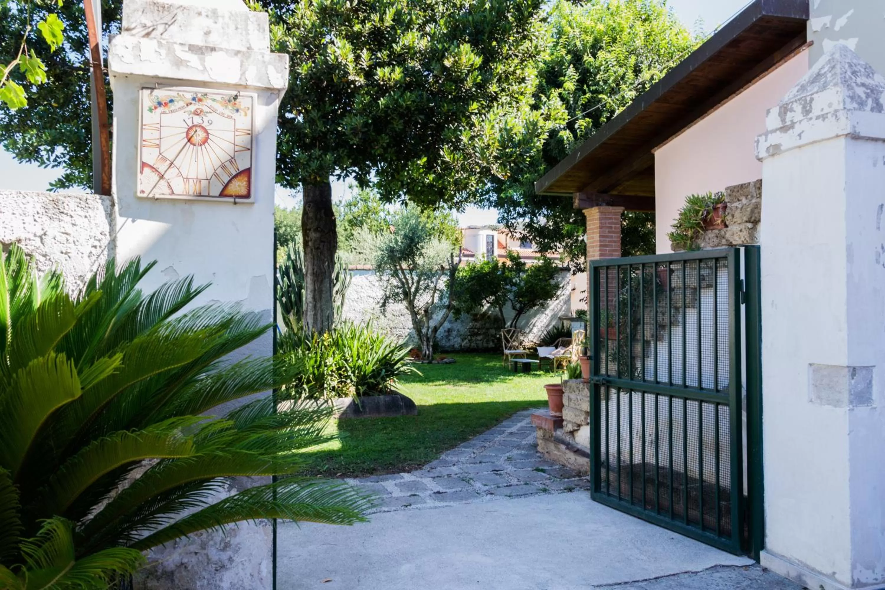 Facade/entrance, Property Building in La Masseria