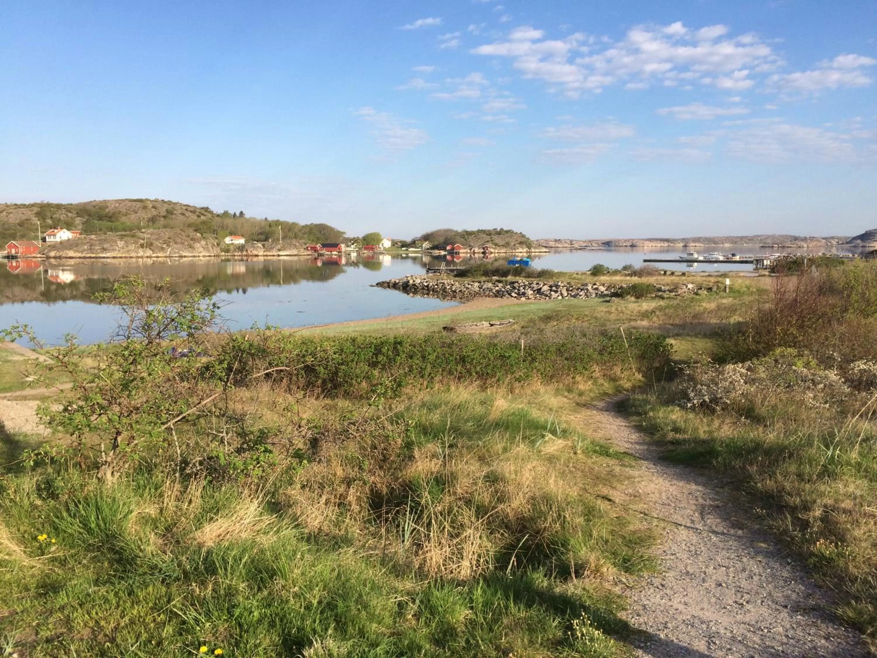 Spring in Everts Sjöbods Bed & Breakfast