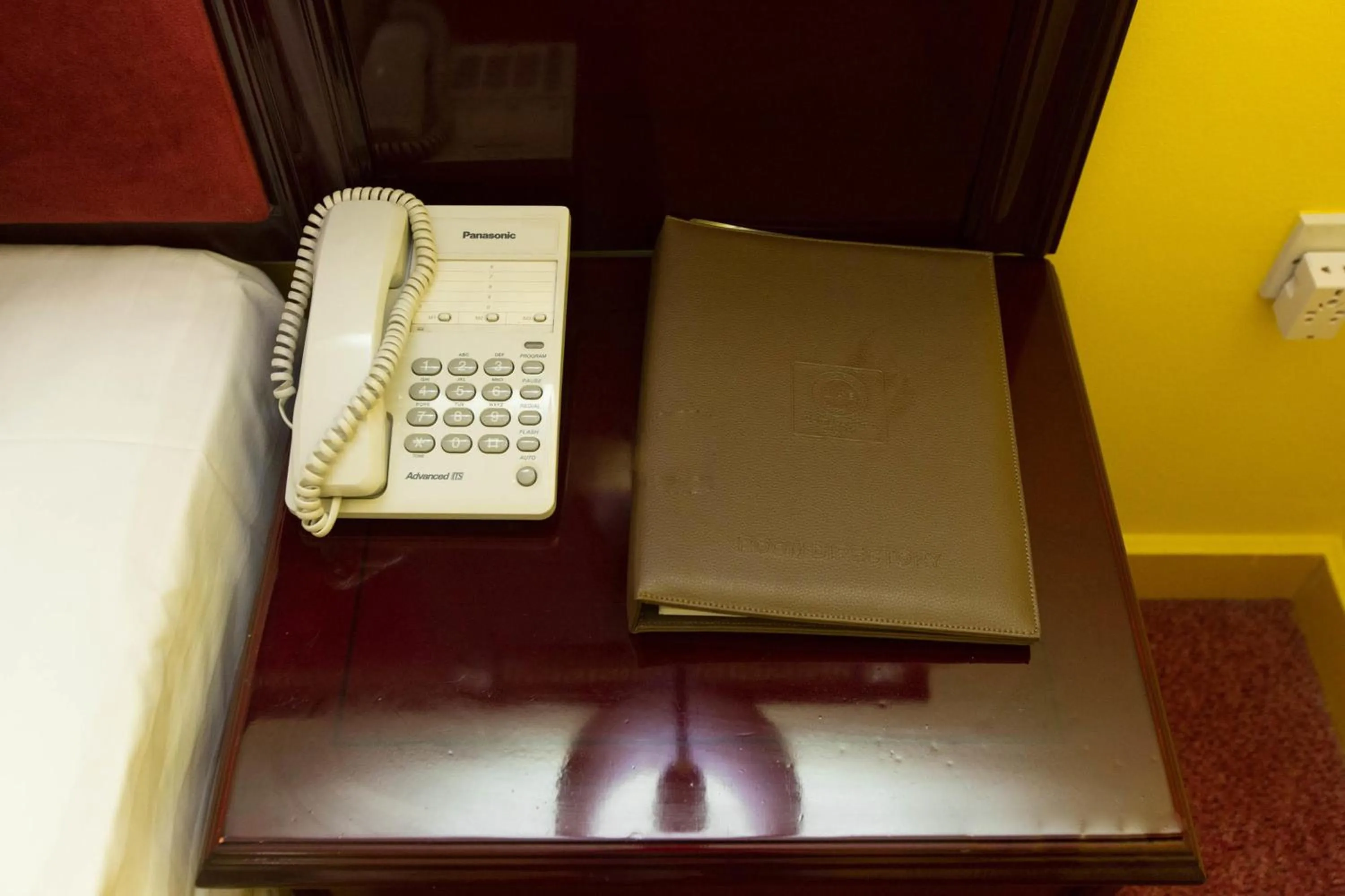 Bedroom in Comfort Inn Hotel Deira