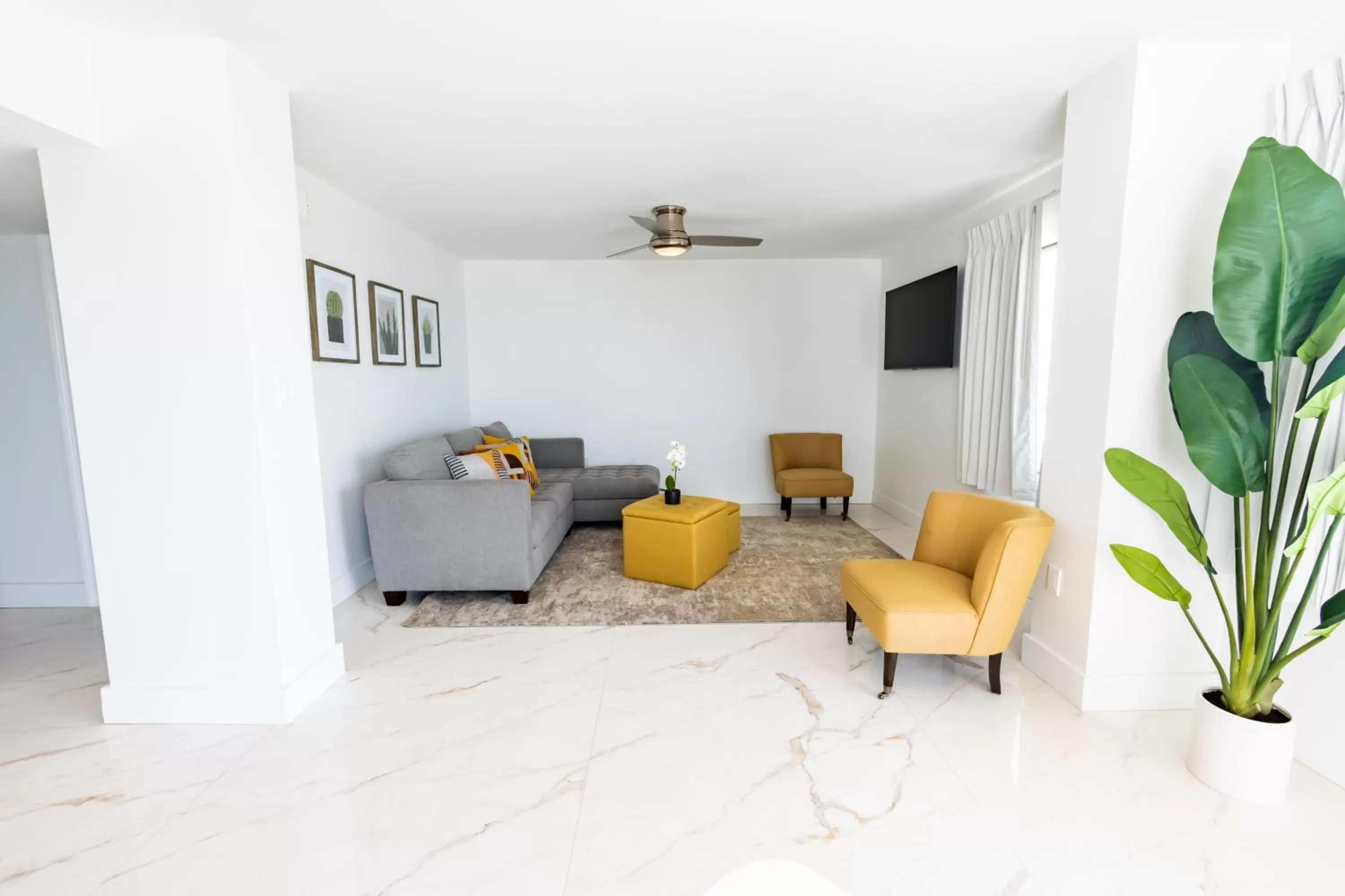 Living room in Grande Beach Resort