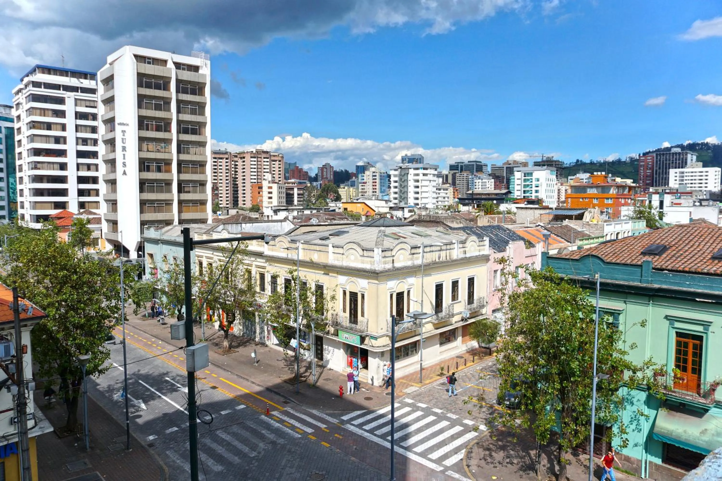 Property building in Hotel Bonaventure