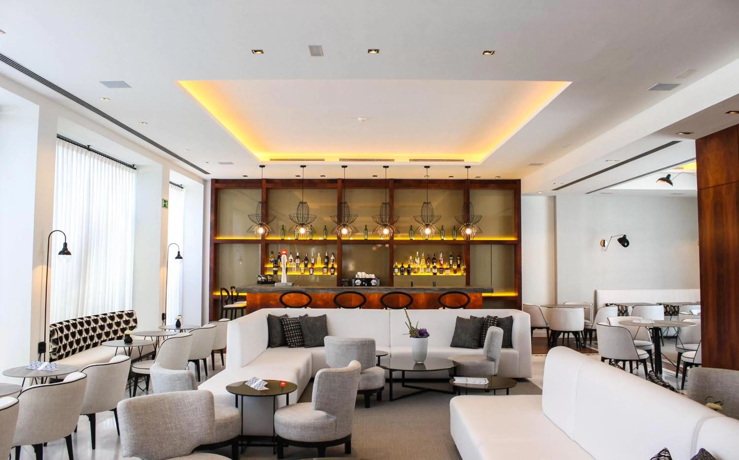 Lounge or bar in Hotel MiM Sitges & Spa