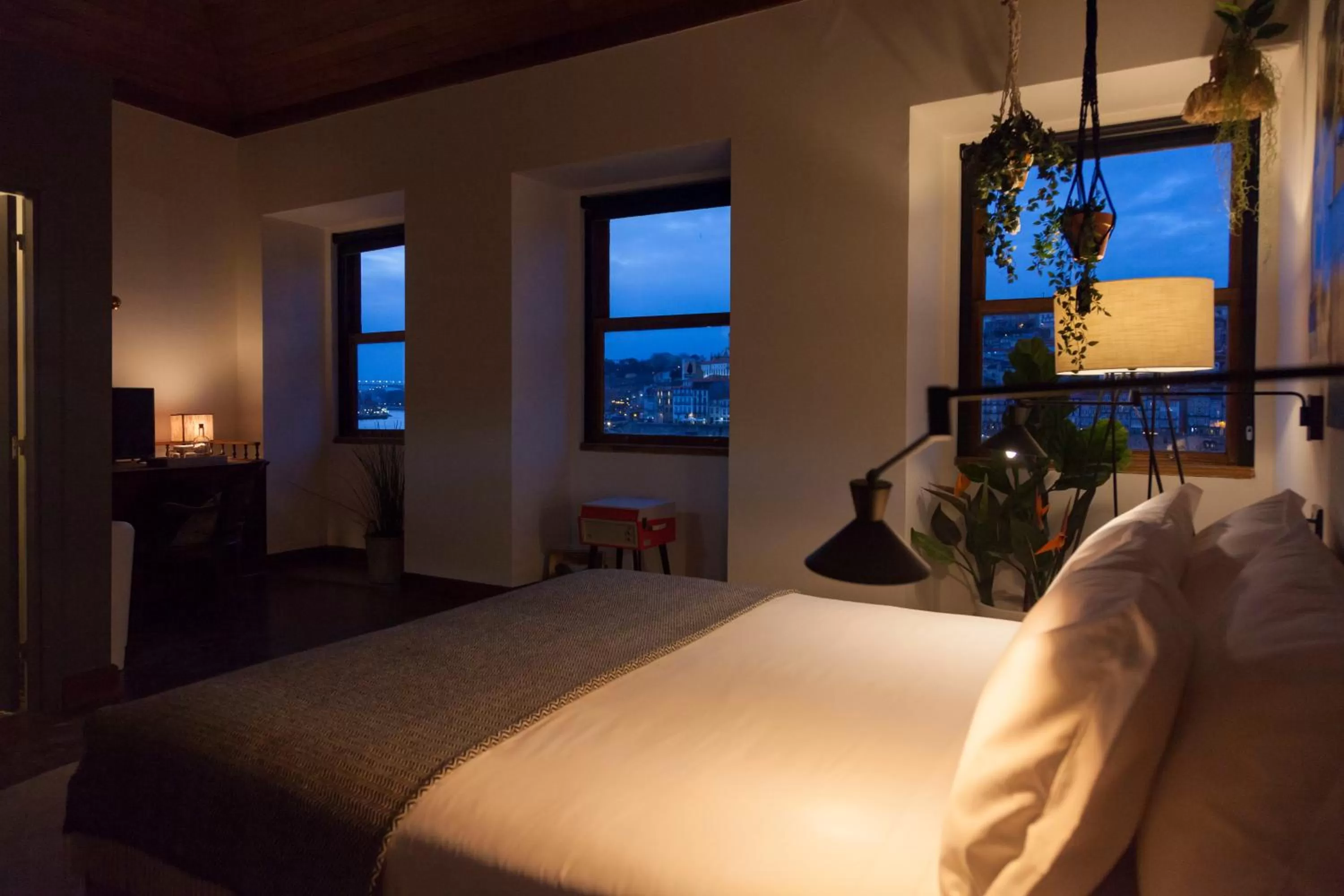 Bedroom, Bed in The House of Sandeman