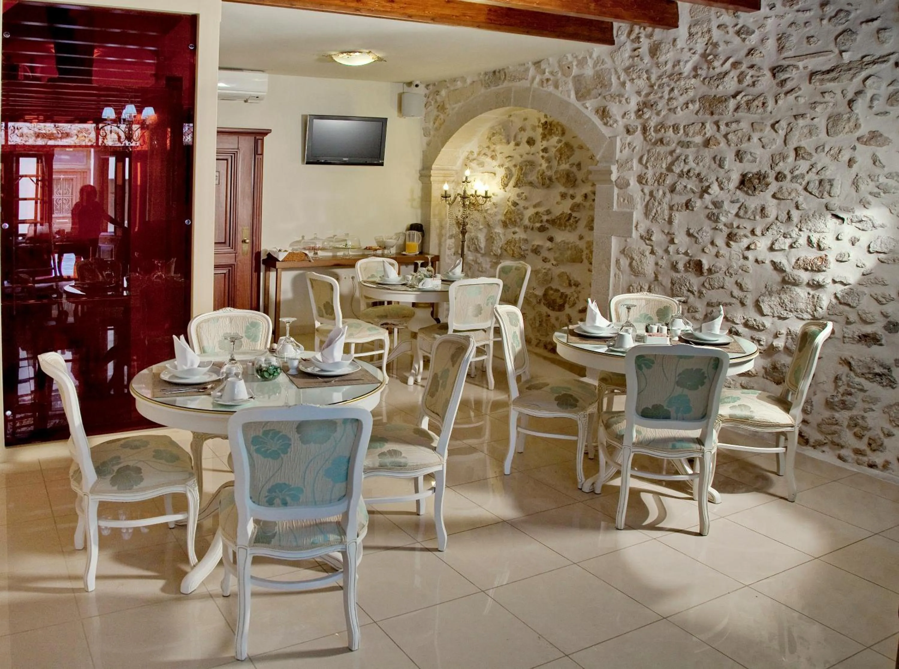 Restaurant/places to eat in Antica Dimora Suites