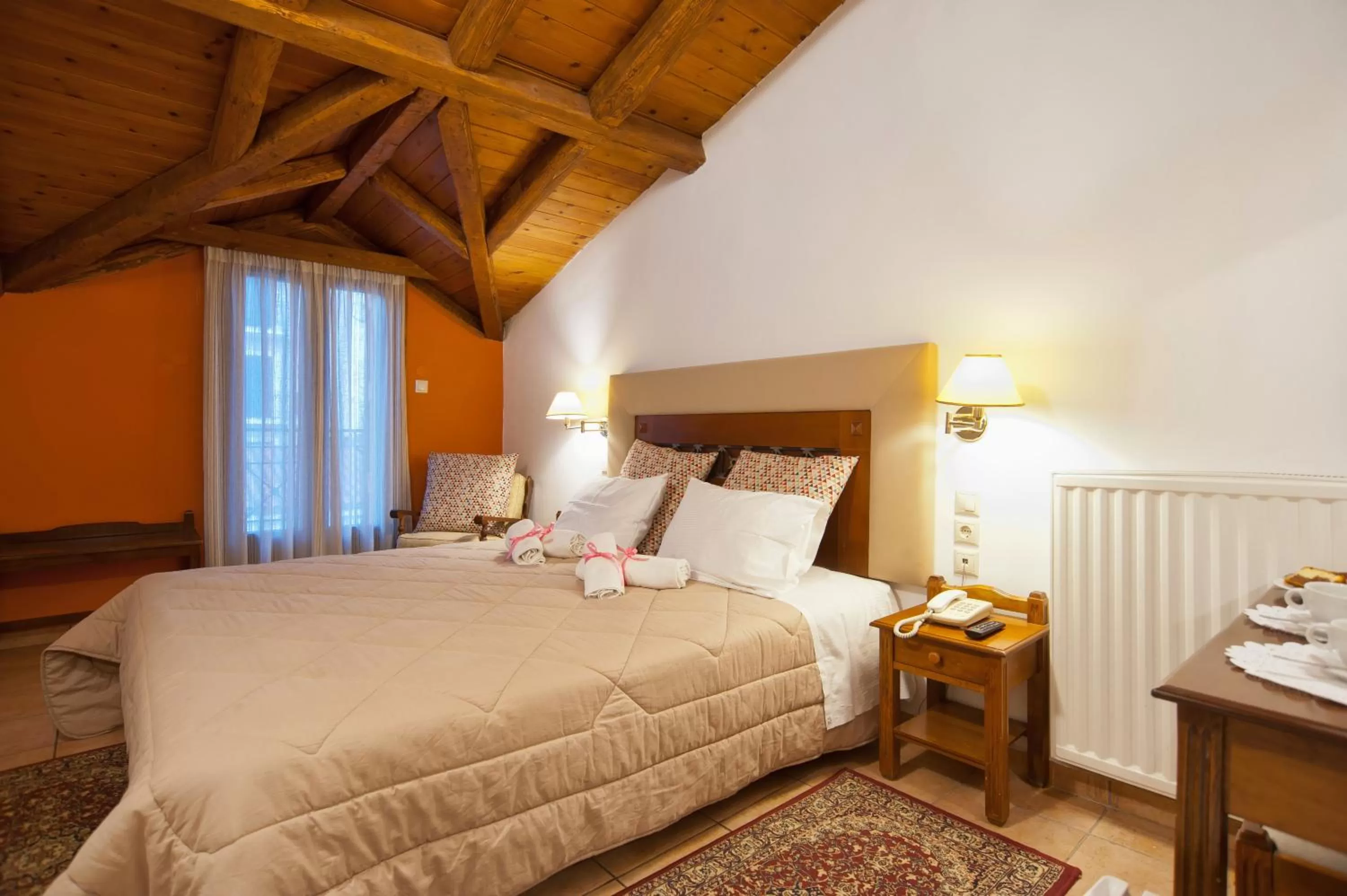 Photo of the whole room, Bed in Pan Hotel