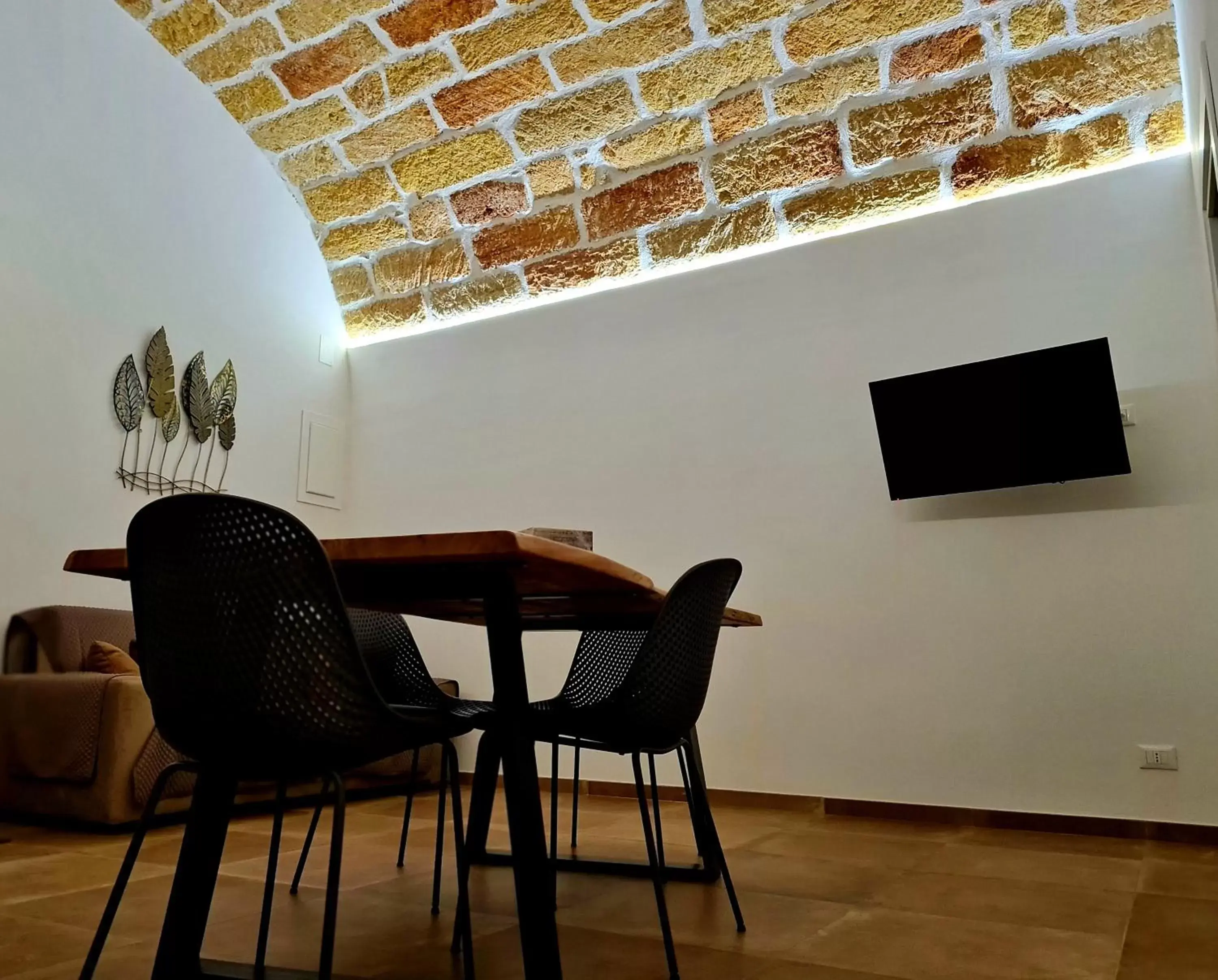 Deluxe King Room in SCRUSCIU HOME Deluxe King Room in SCRUSCIU HOME