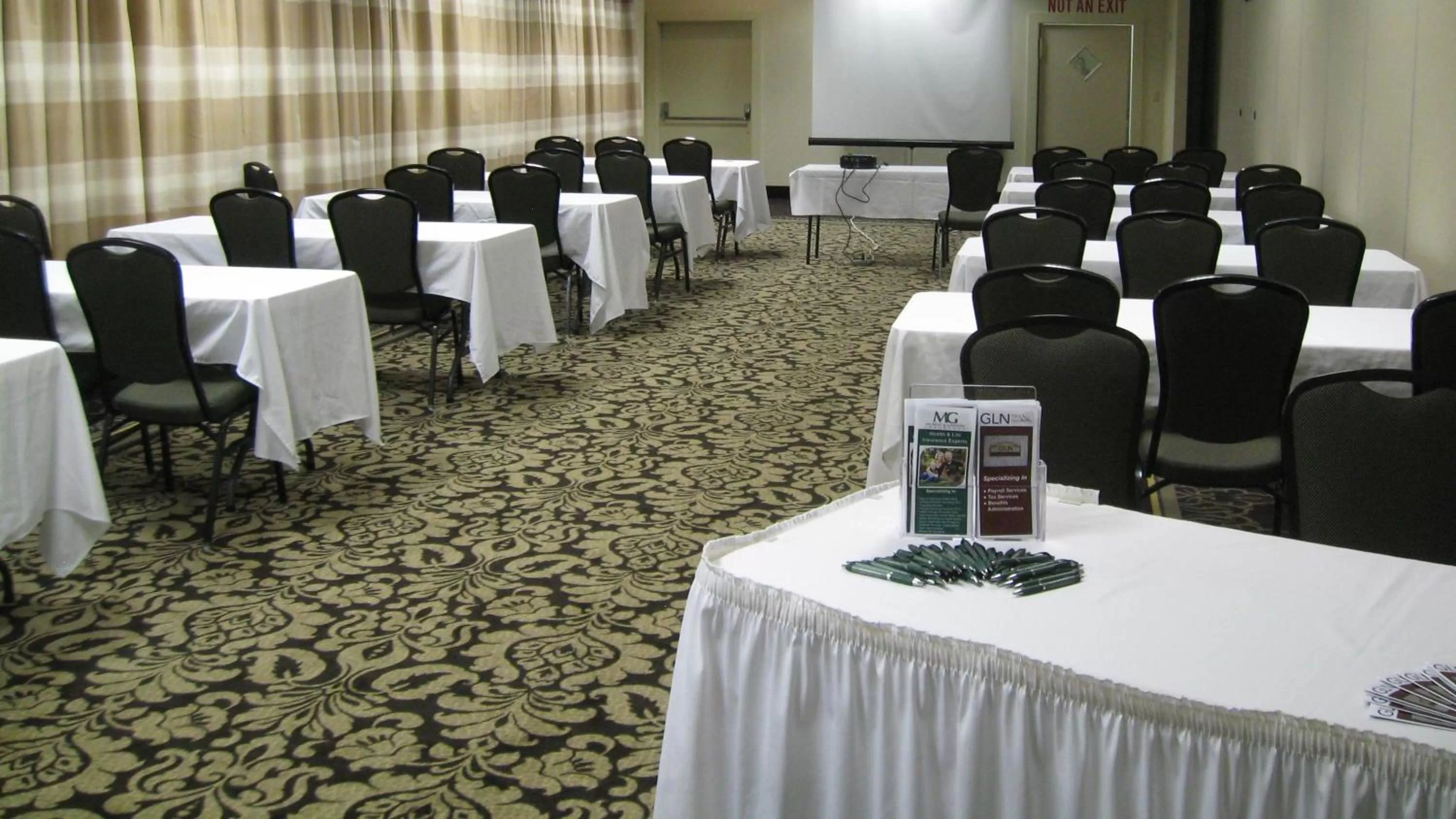 Meeting/conference room in Clarion Inn Elmira-Horseheads
