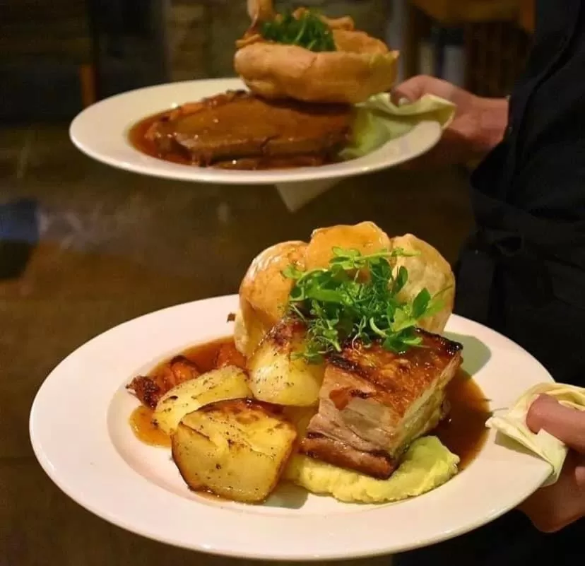 Restaurant/places to eat, Food in The Weavers Shed