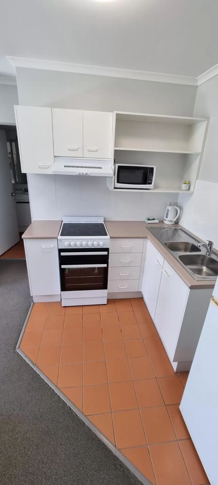 Chasely Apartment Hotel