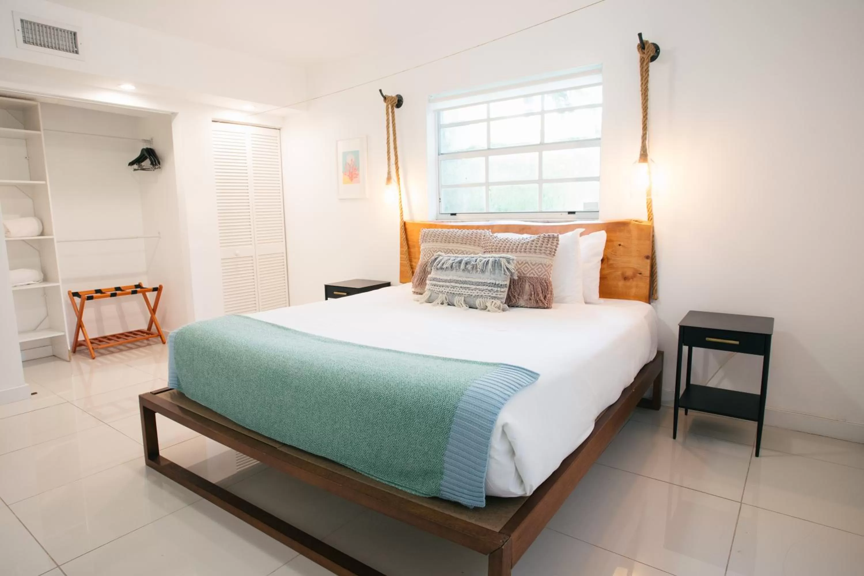 Two-Bedroom Apartment in Miami River Inn by Renzzi