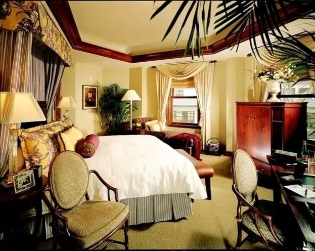 Day, Bed in The Rose Hotel