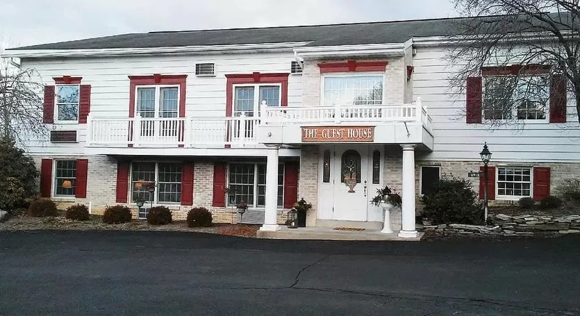 West Ridge Bed & Breakfast