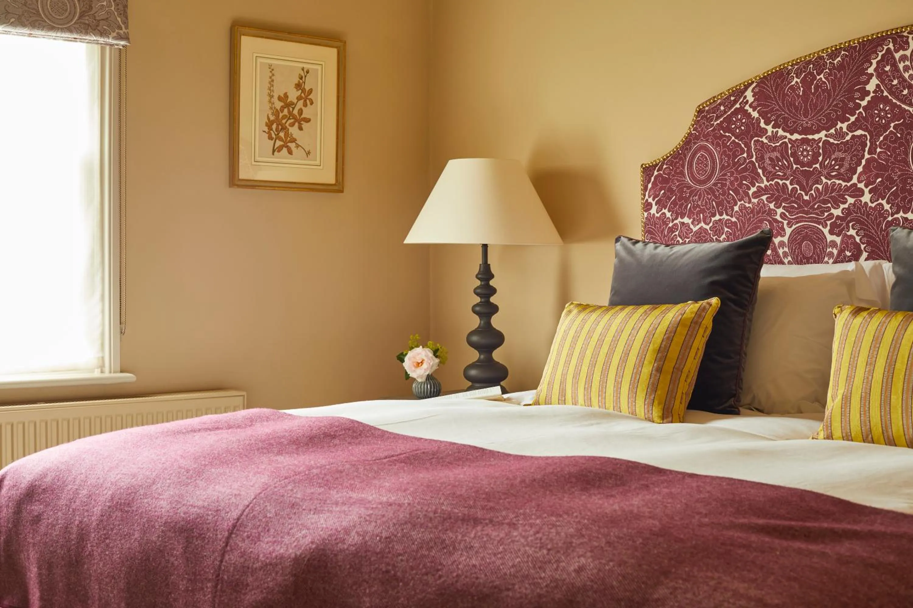 Bed in Crown and Anchor