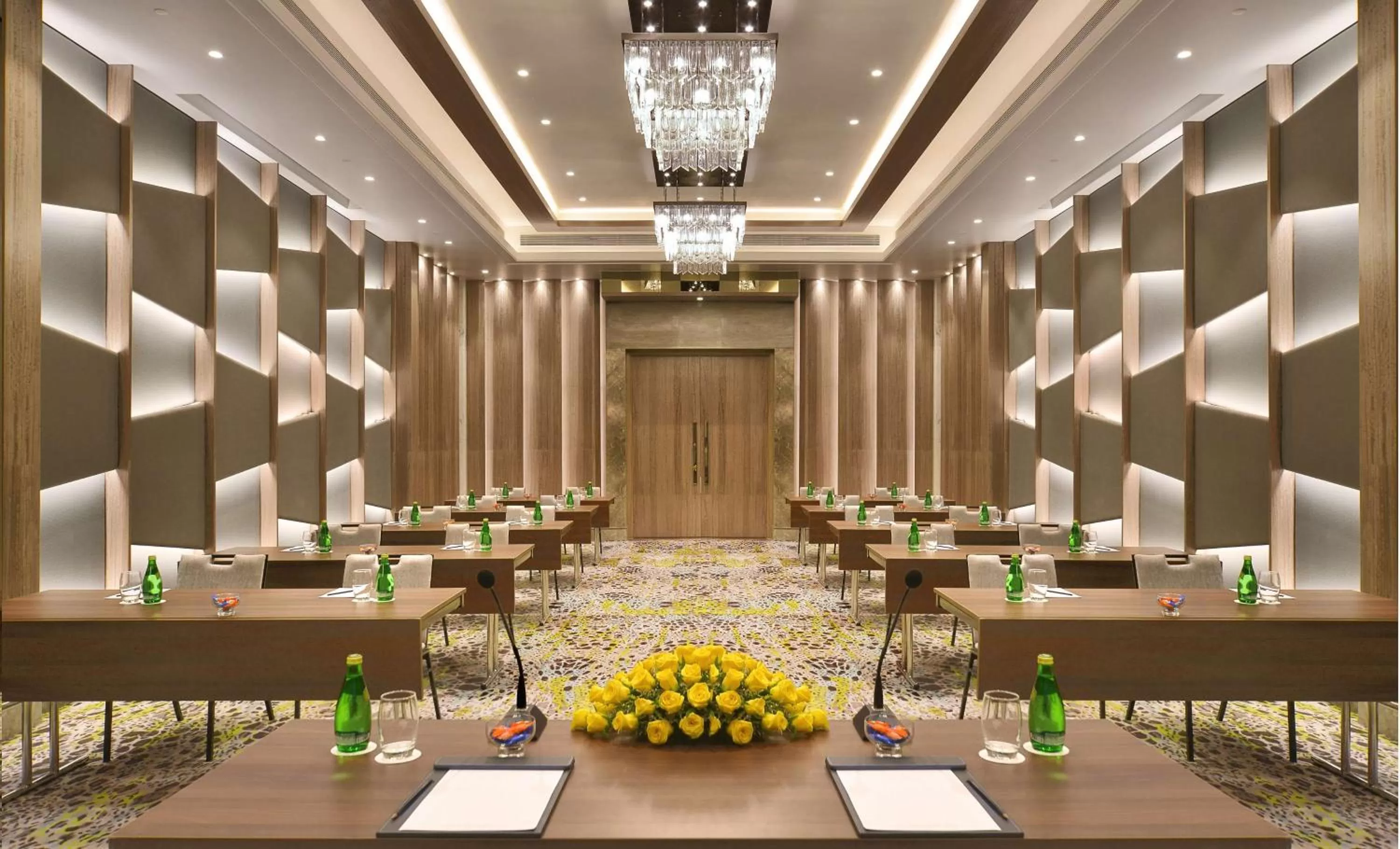 Banquet/Function facilities in Radisson Mumbai Andheri MIDC