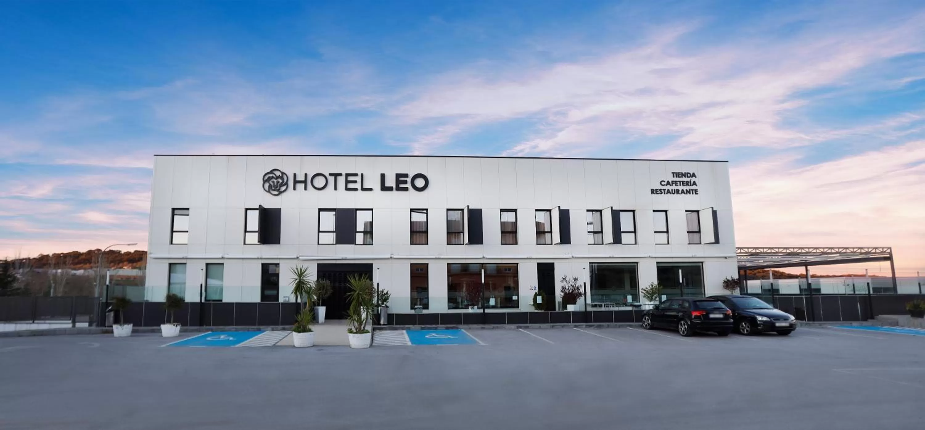 Property building in Hotel Leo