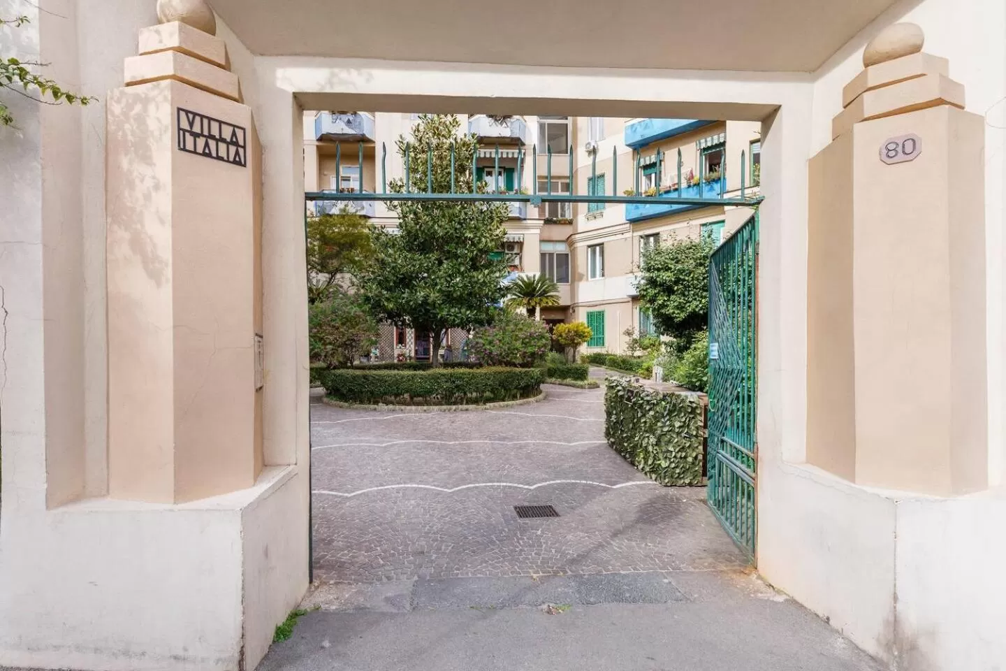 Facade/entrance in b&b don Mimì