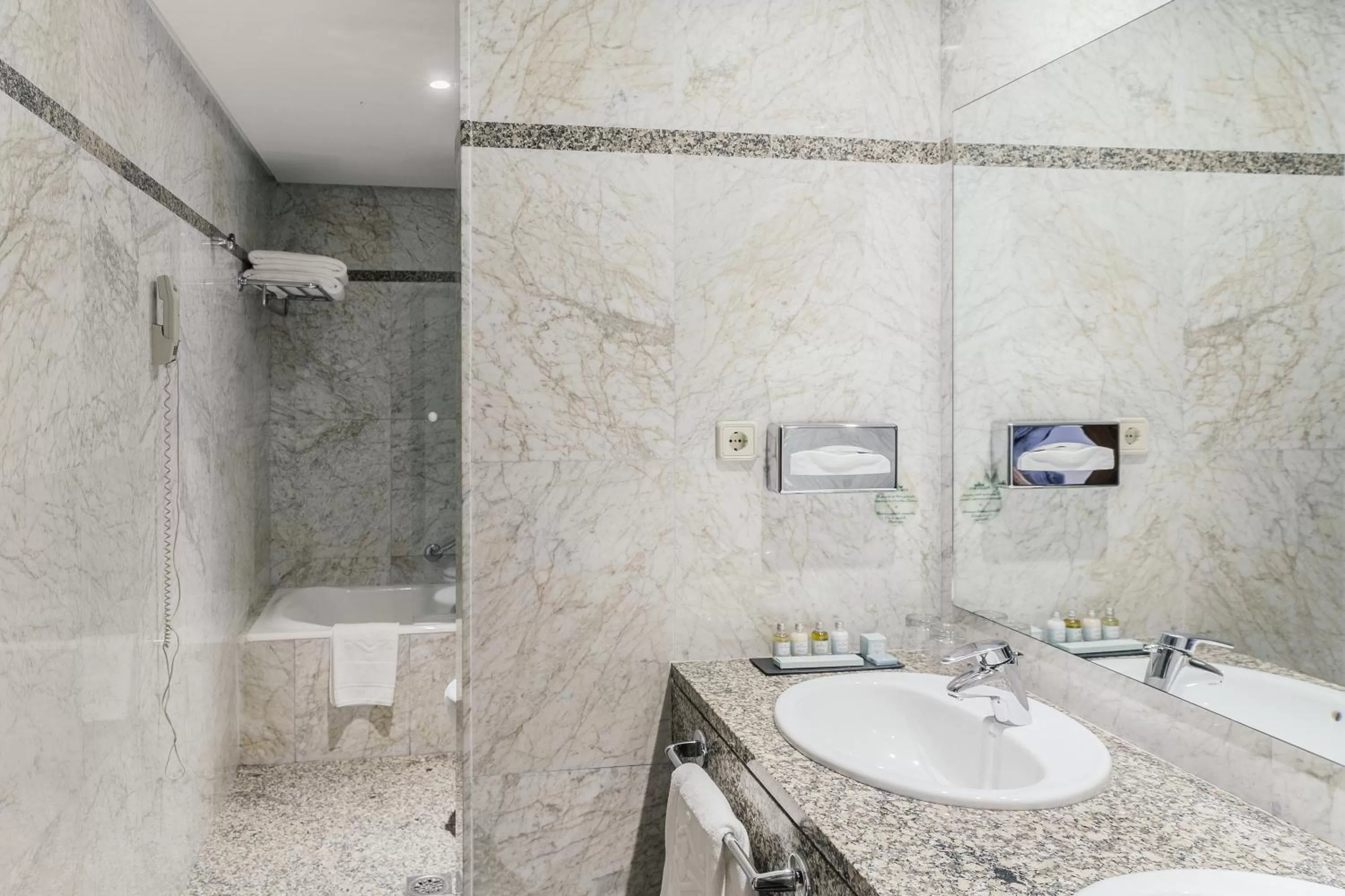 Bathroom in Parador de Baiona