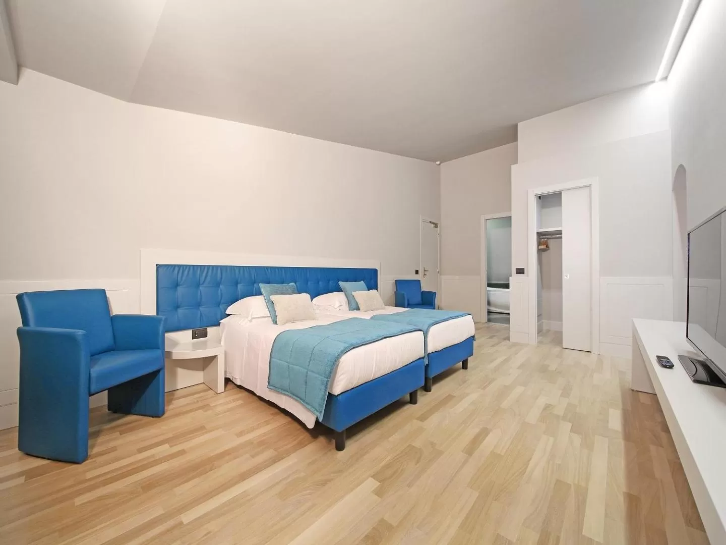 Bed in Hotel Salò du Parc