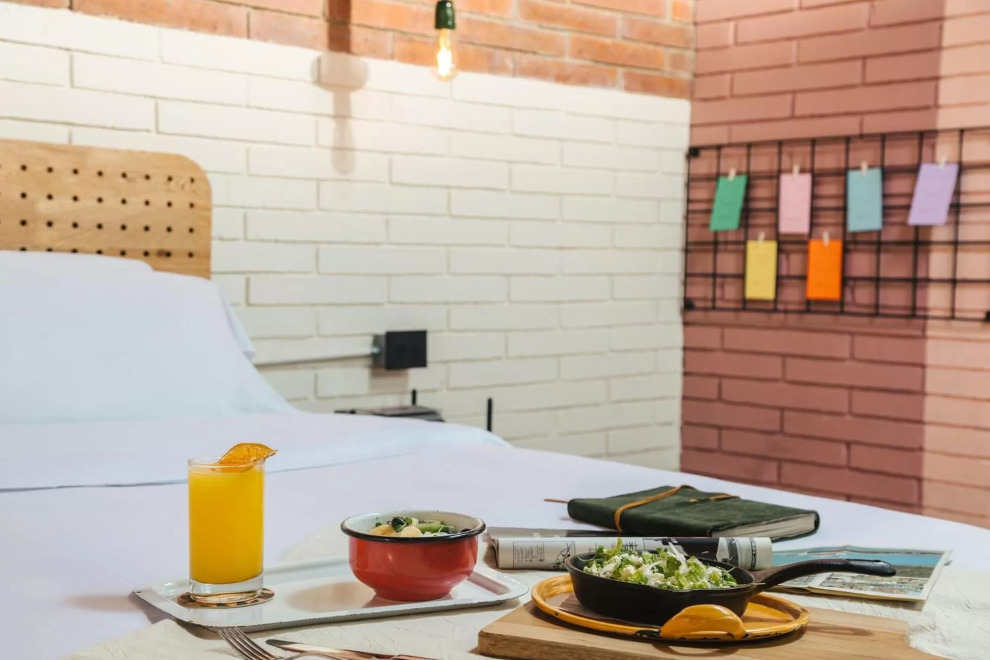 Breakfast, Bed in The Somos Beats Hotel & Rooftop