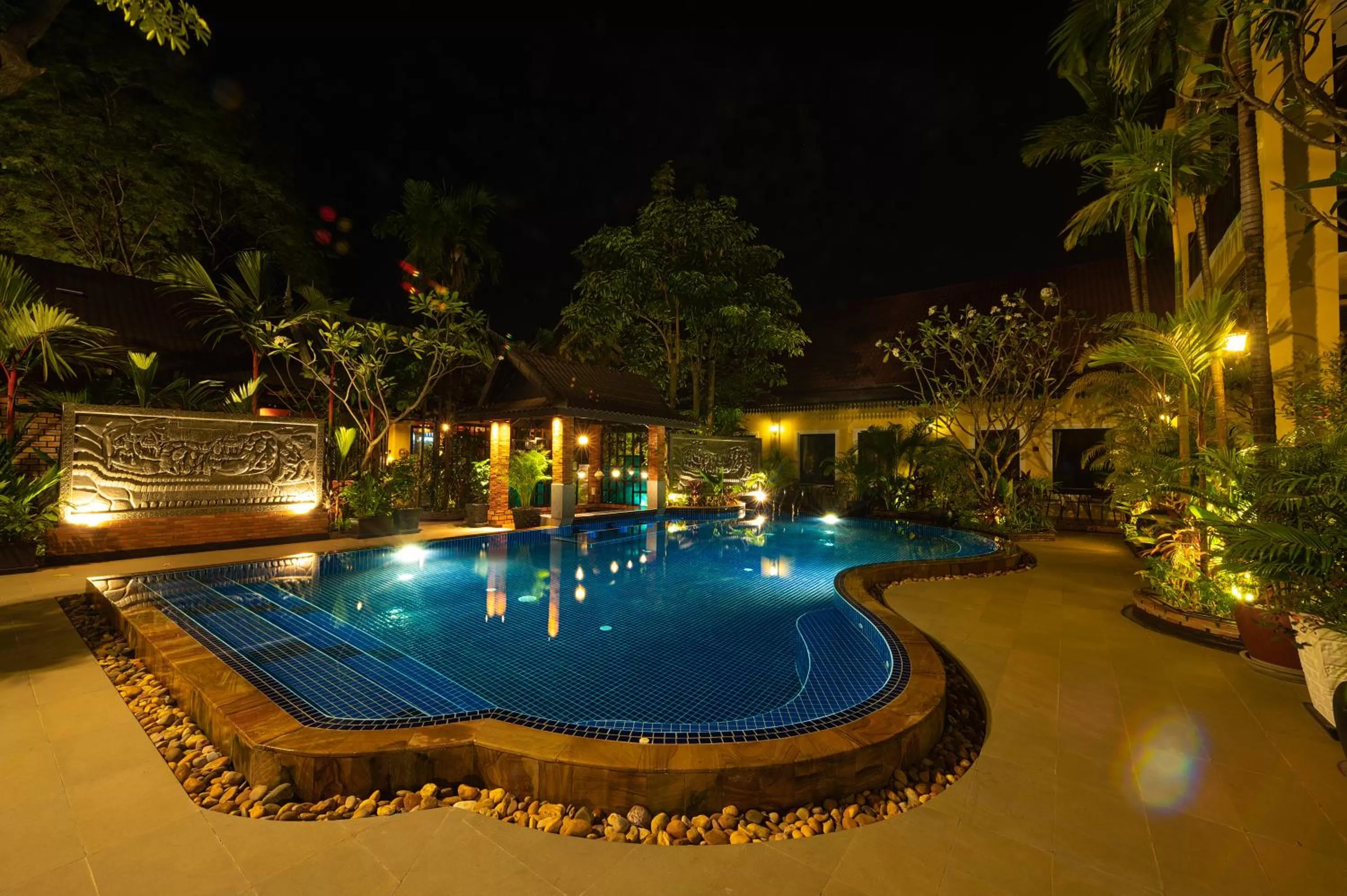 Swimming pool in Sophavady D'Angkor