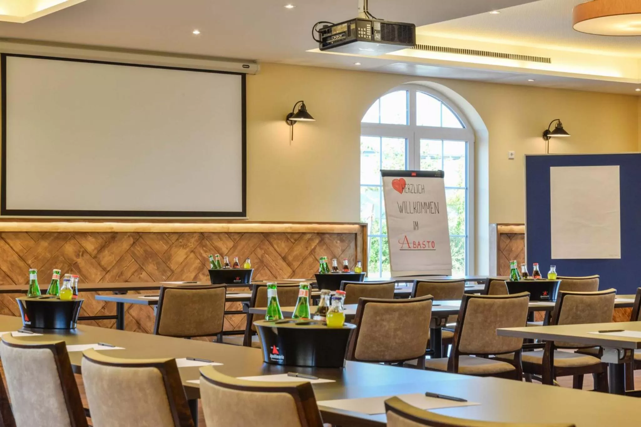 Meeting/conference room in Abasto Hotel & Spa Maisach