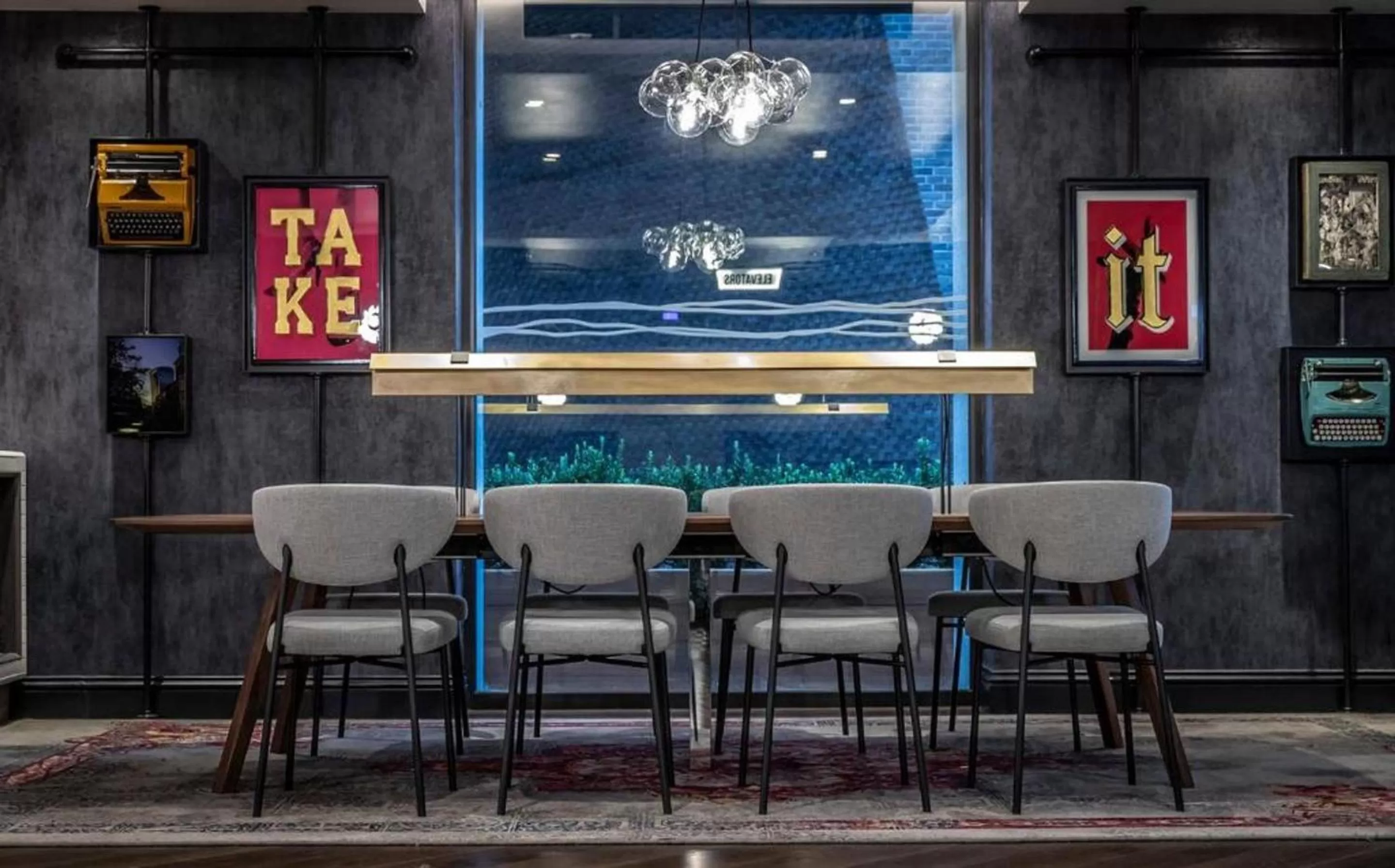 Lobby or reception in Clayton Hotel City of London