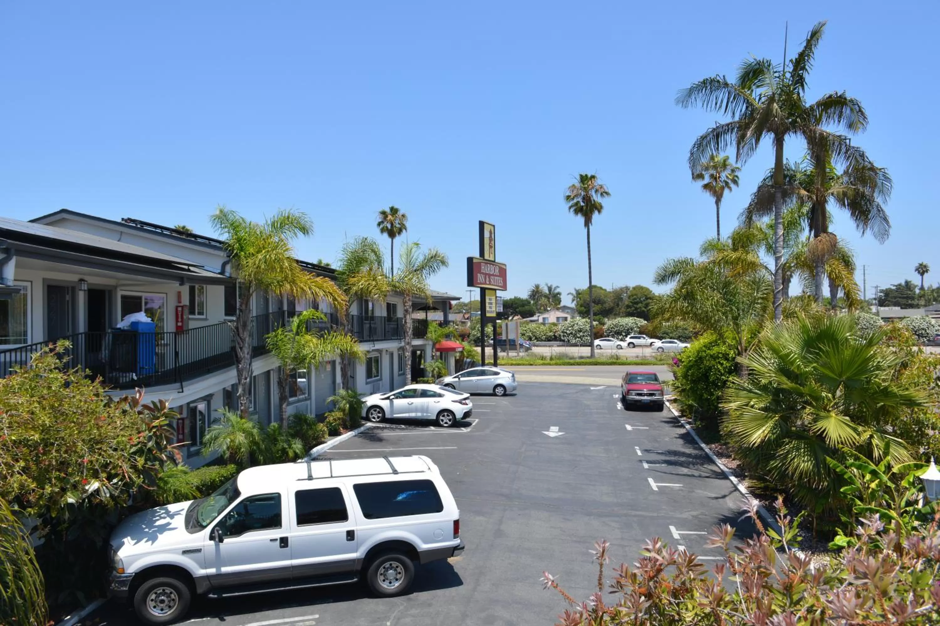 Harbor Inn & Suites Oceanside