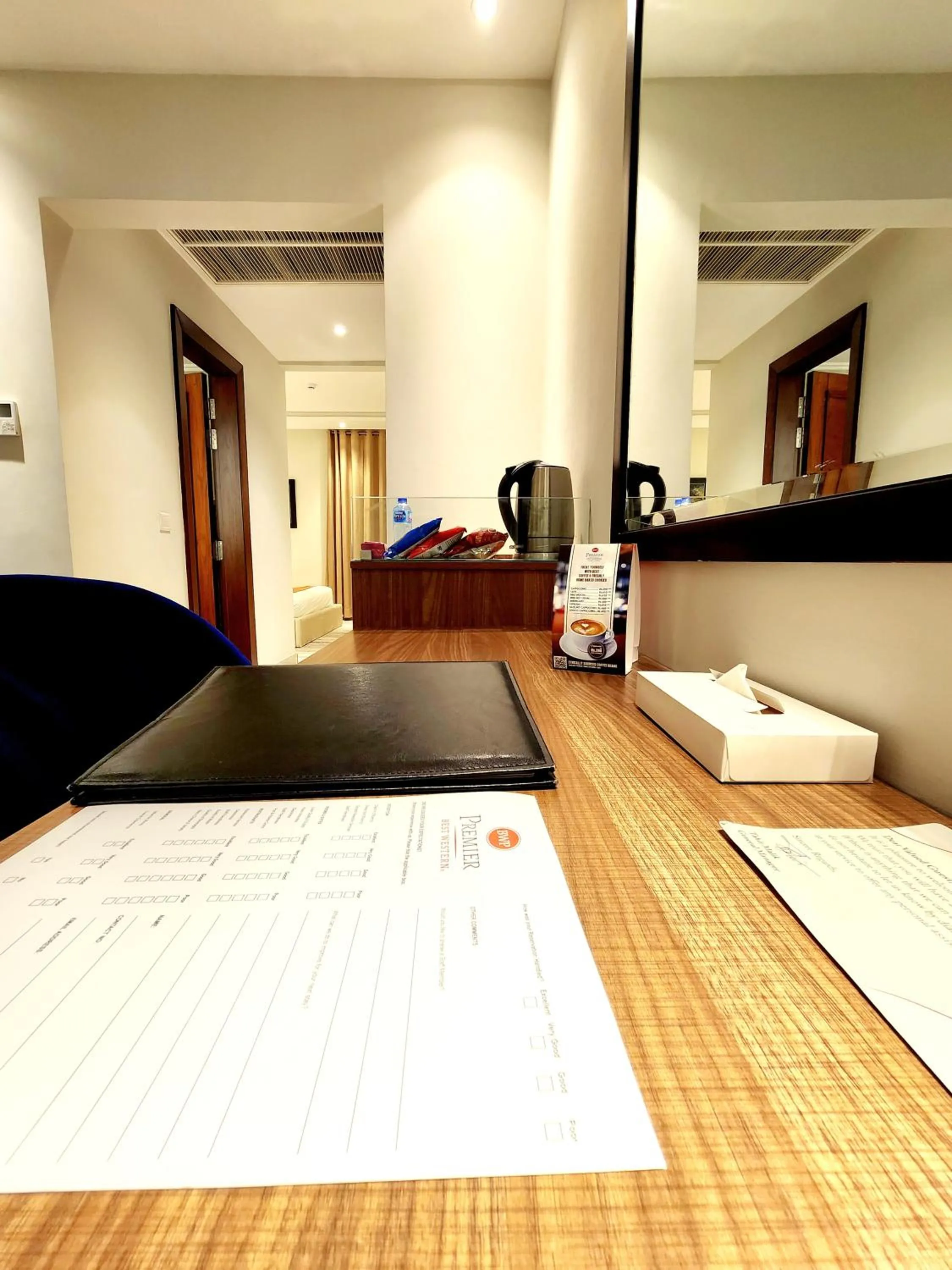 Coffee/tea facilities, Bed in Best Western Premier Hotel Gulberg Lahore