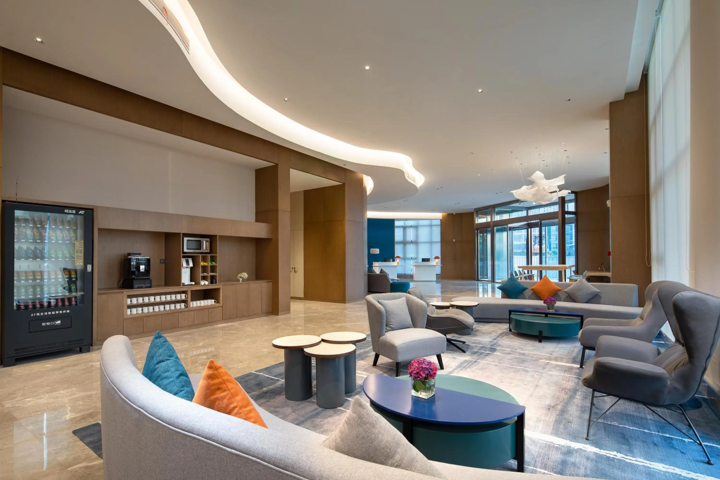 Seating area in Holiday Inn Express Chengdu Longquanyi North by IHG