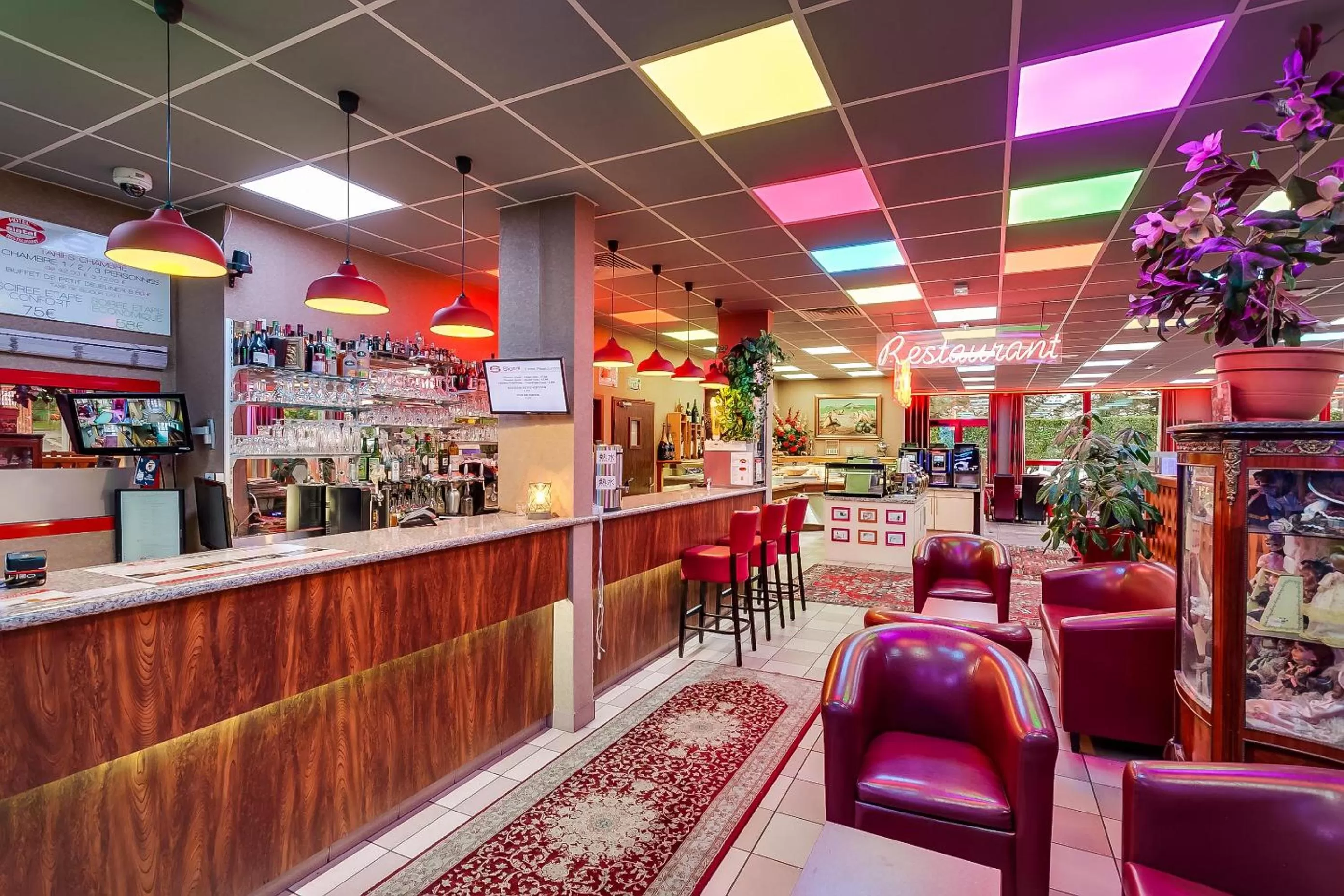 Restaurant/places to eat in Hôtel Siatel Besançon Chateaufarine