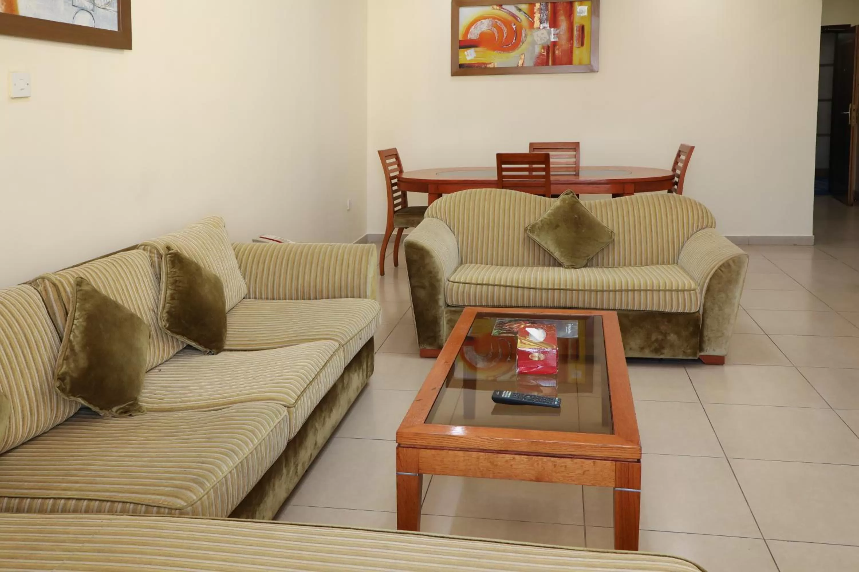 Seating area in Wescott Plaza Hotel Apartments LLC Formerly West Zone Plaza Hotel Apts