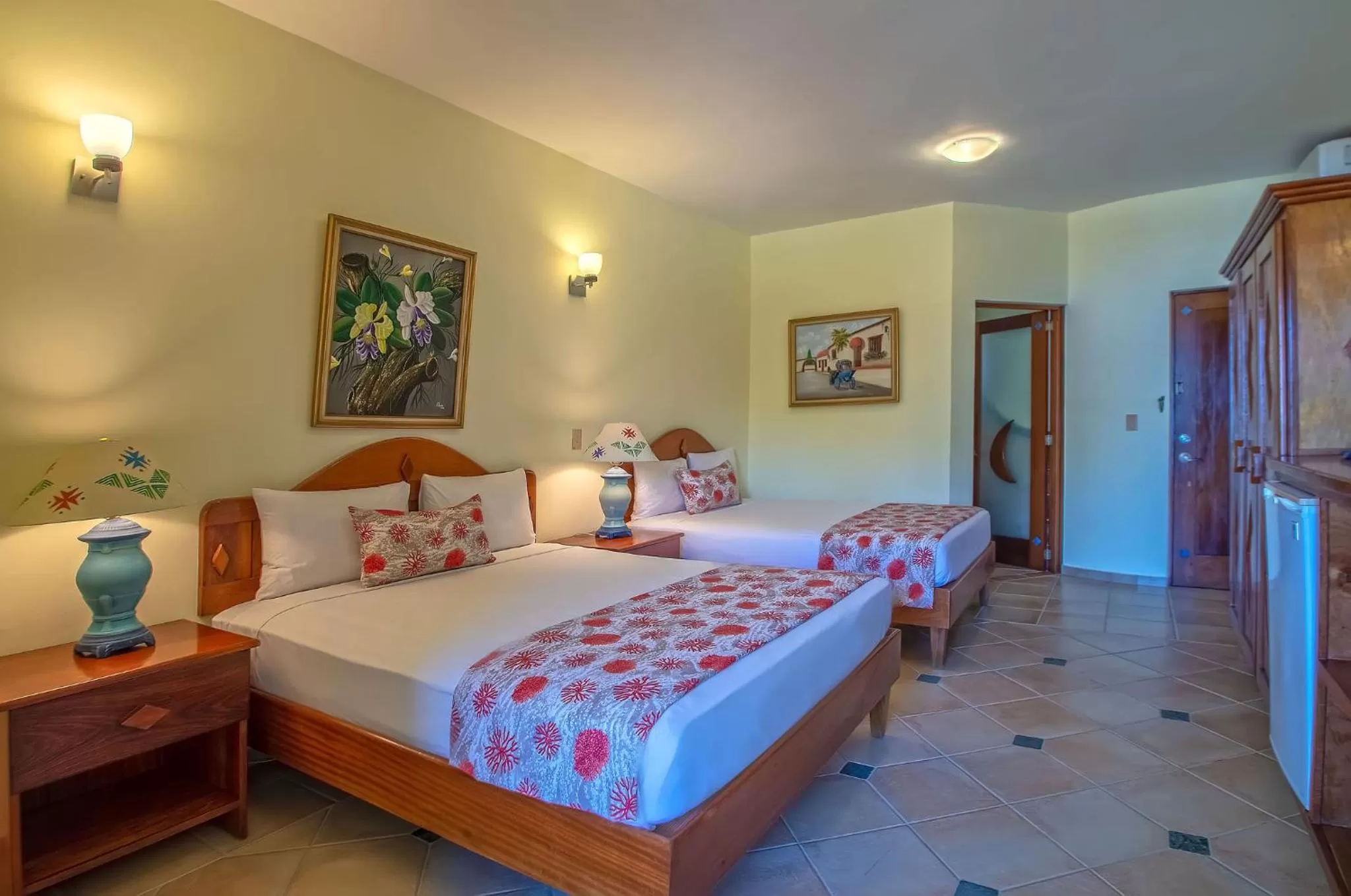 Photo of the whole room, Bed in Velero Beach Resort