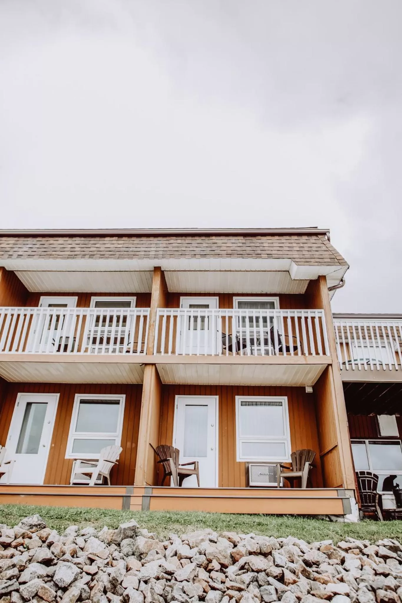 Property building in La Place Rendez-Vous Hotel