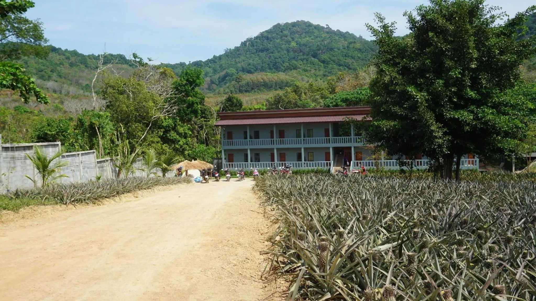 Property building in Lanta Miami Resort - SHA Extra Plus