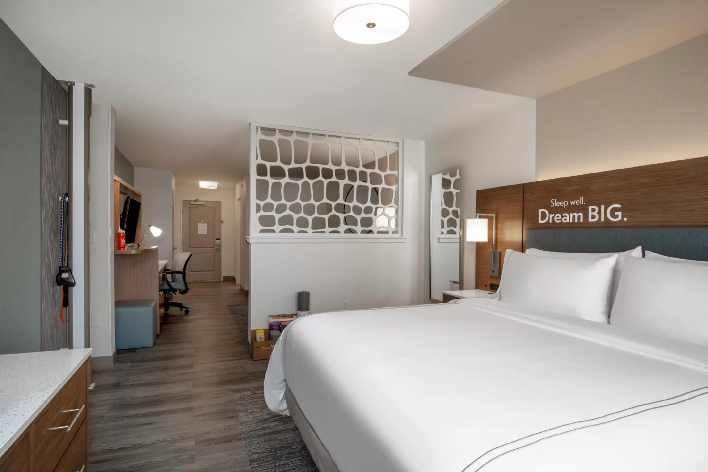 Photo of the whole room, Bed in EVEN Hotels Denver Tech Center-Englewood by IHG