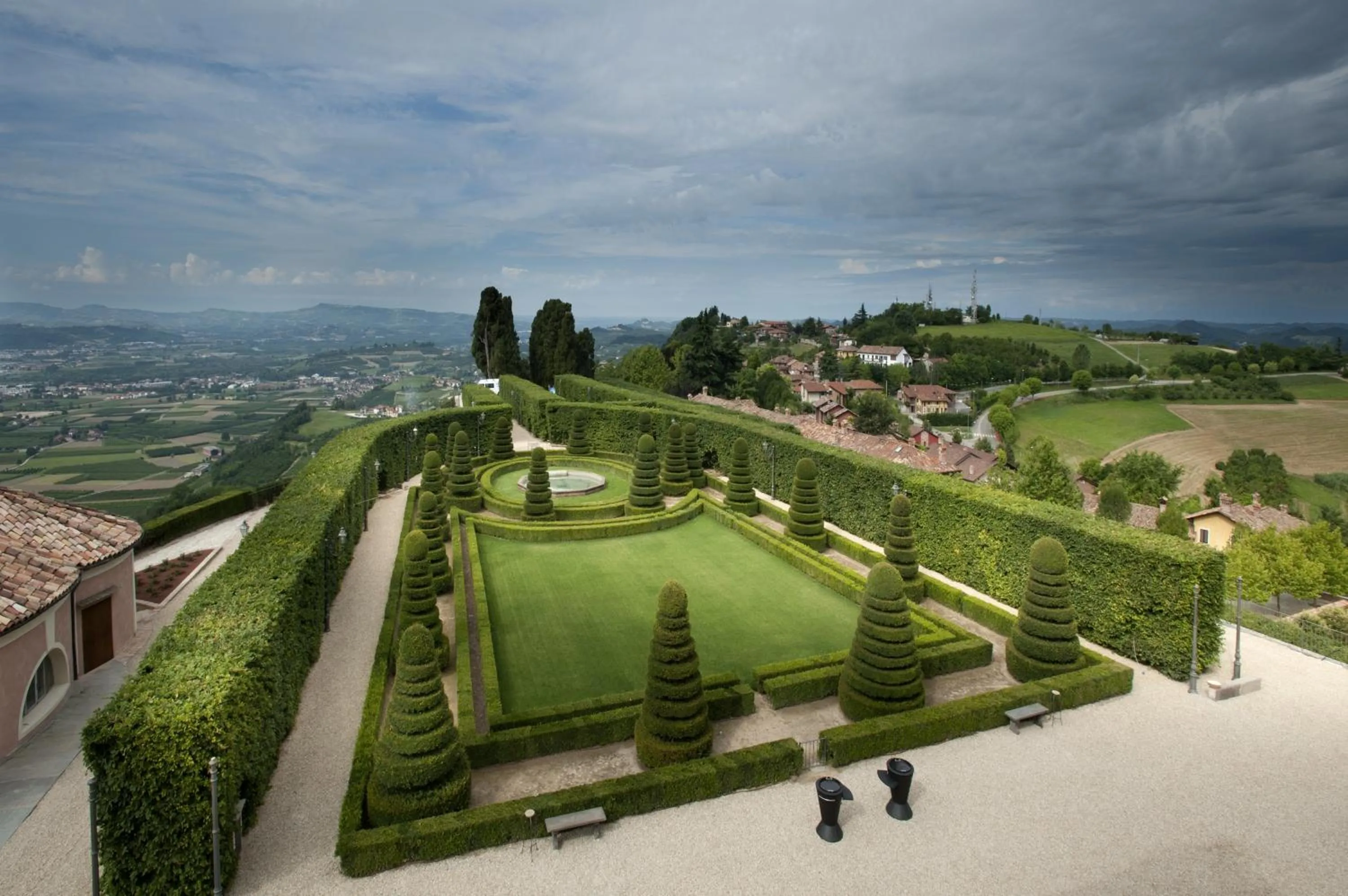Garden in Castello di Guarene