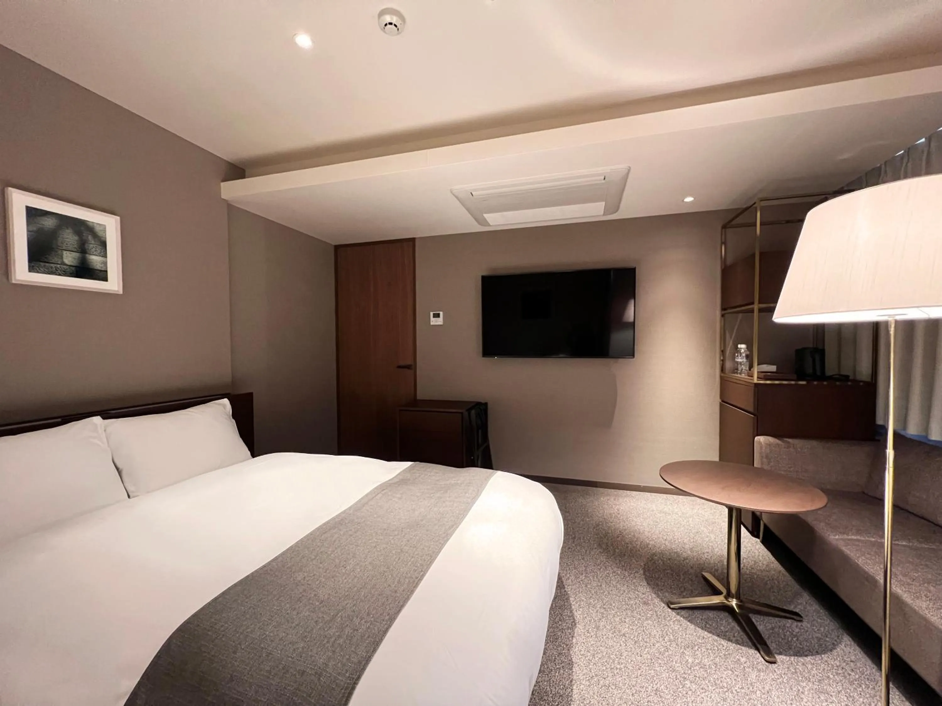 Photo of the whole room, Bed in yoin hotel kyoto gion