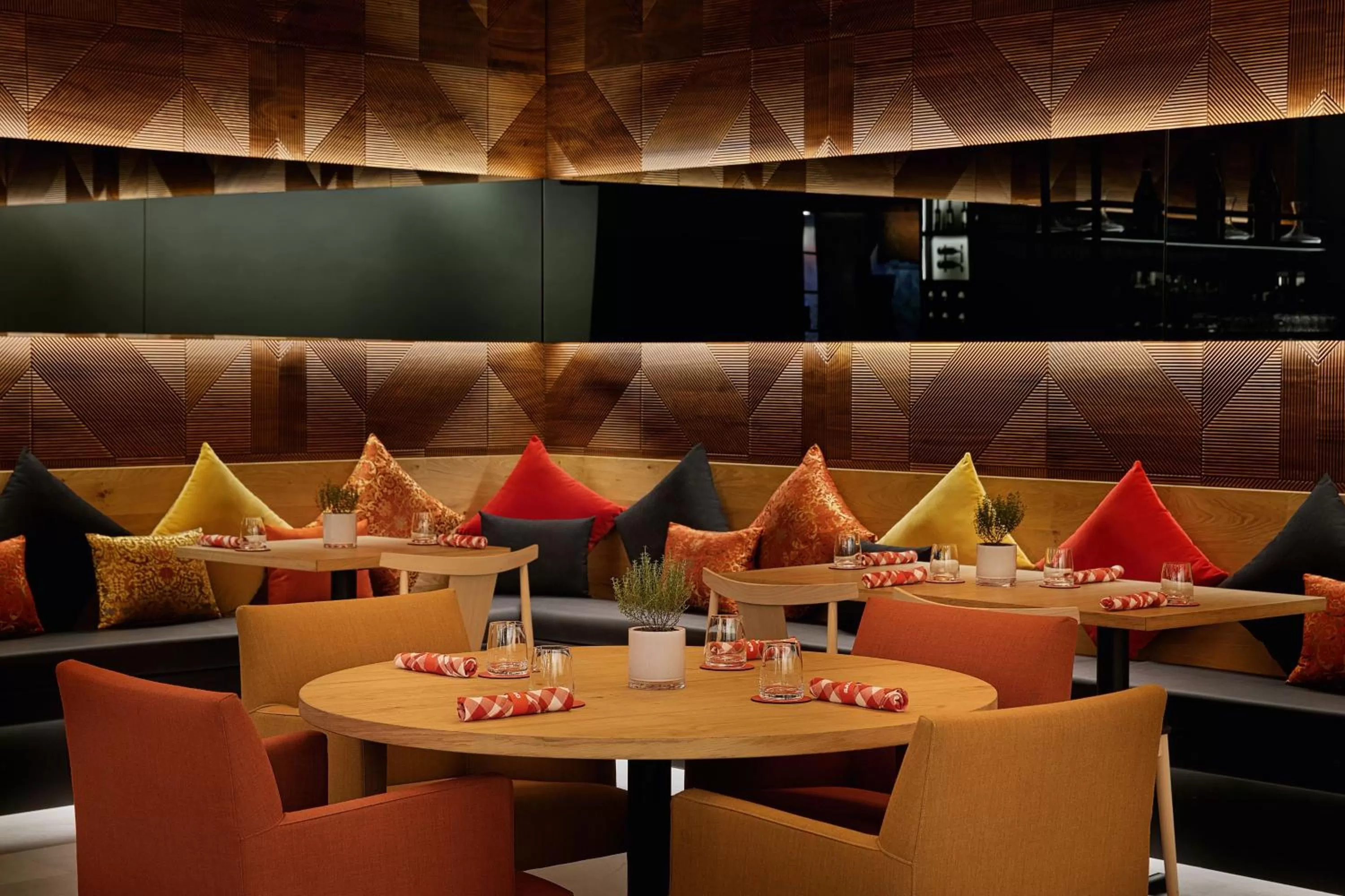 Restaurant/places to eat in The Westin City Centre Bahrain